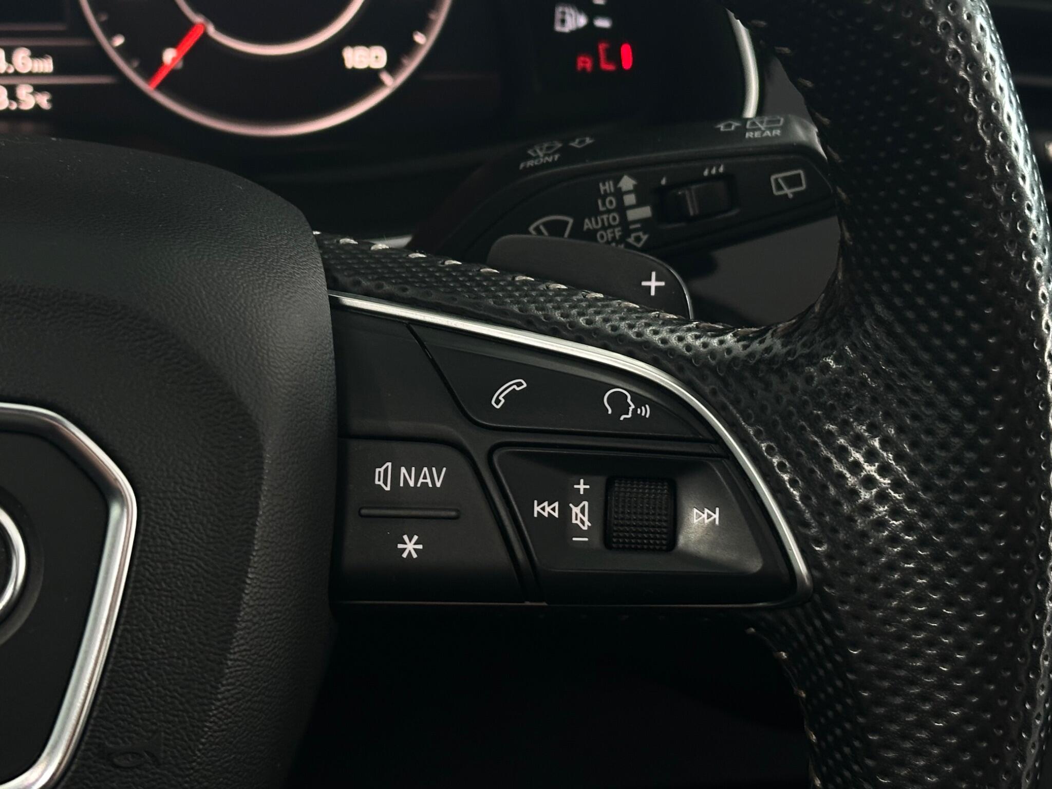 Audi Q7 view 27