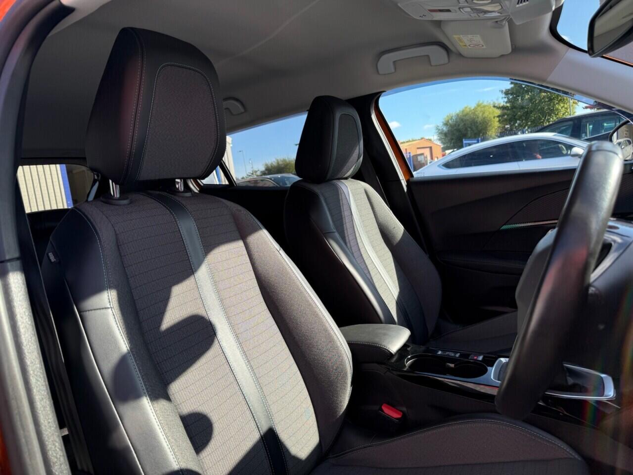 Peugeot 2008 view 44