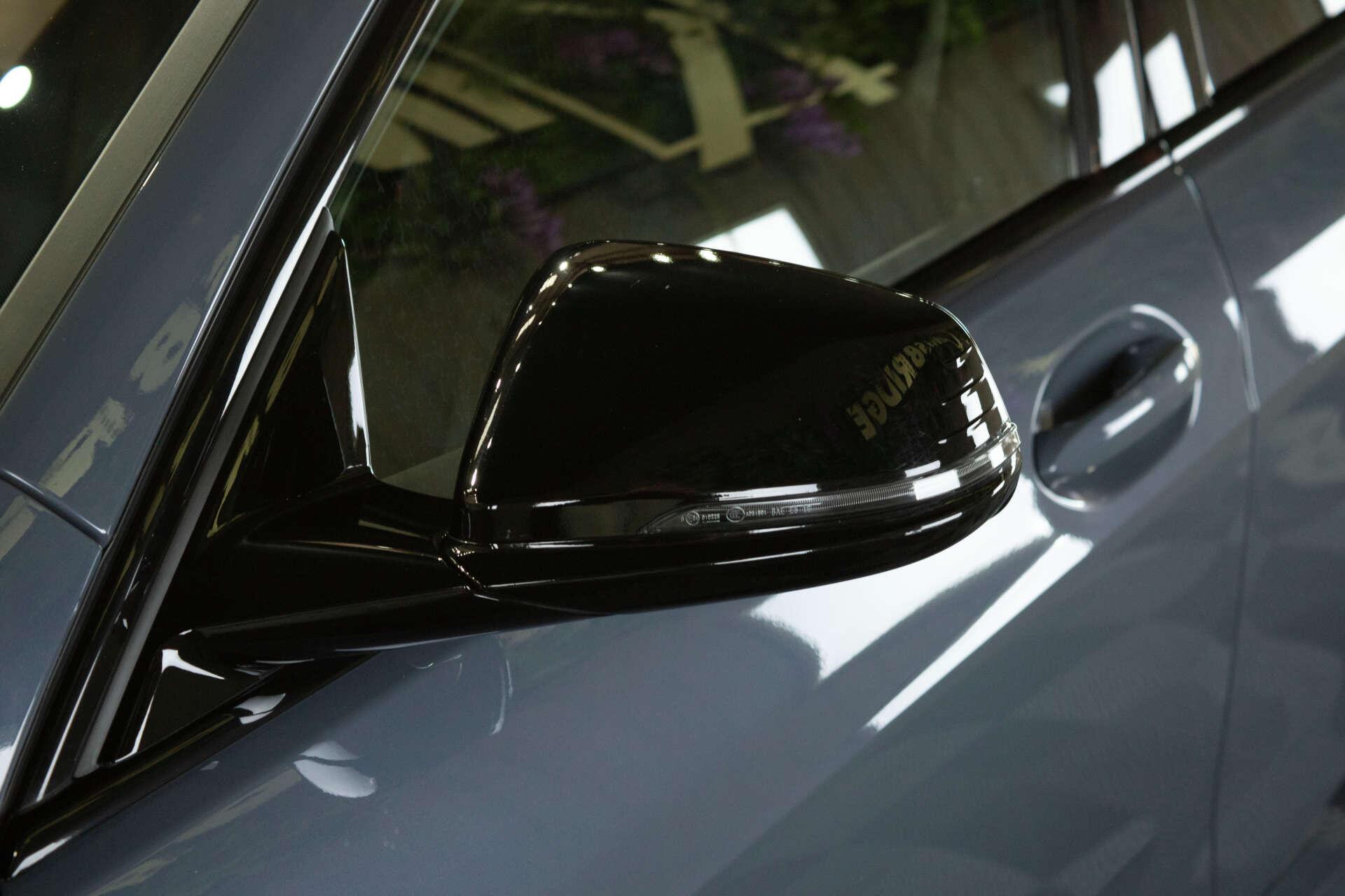 BMW 1 Series view 25