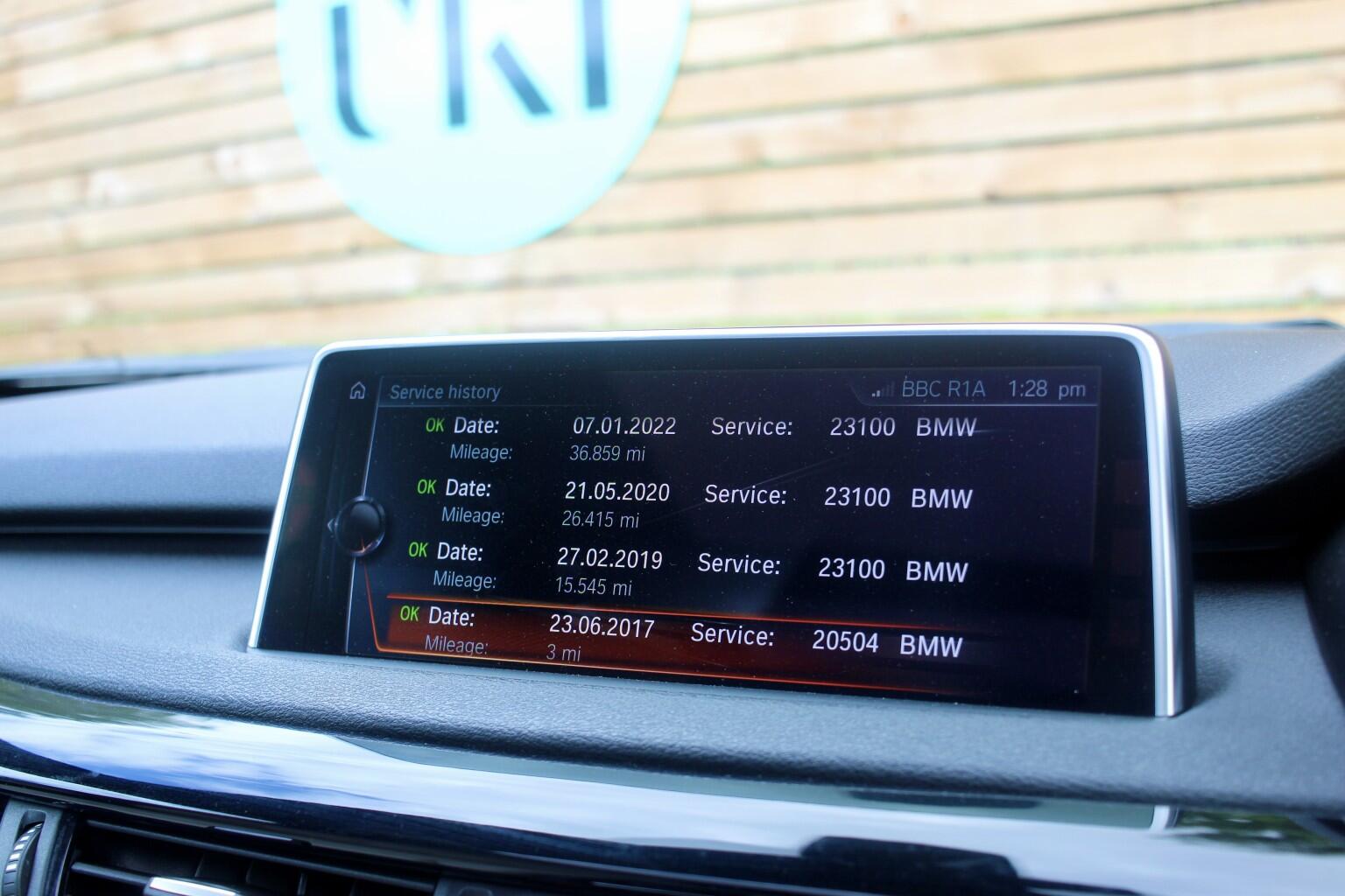 BMW X5 view 26