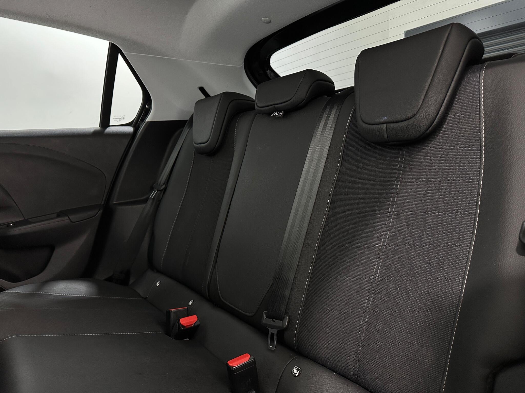 Vauxhall Corsa view 38
