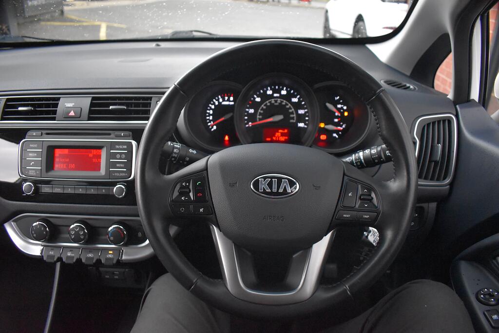 Kia Rio view 51