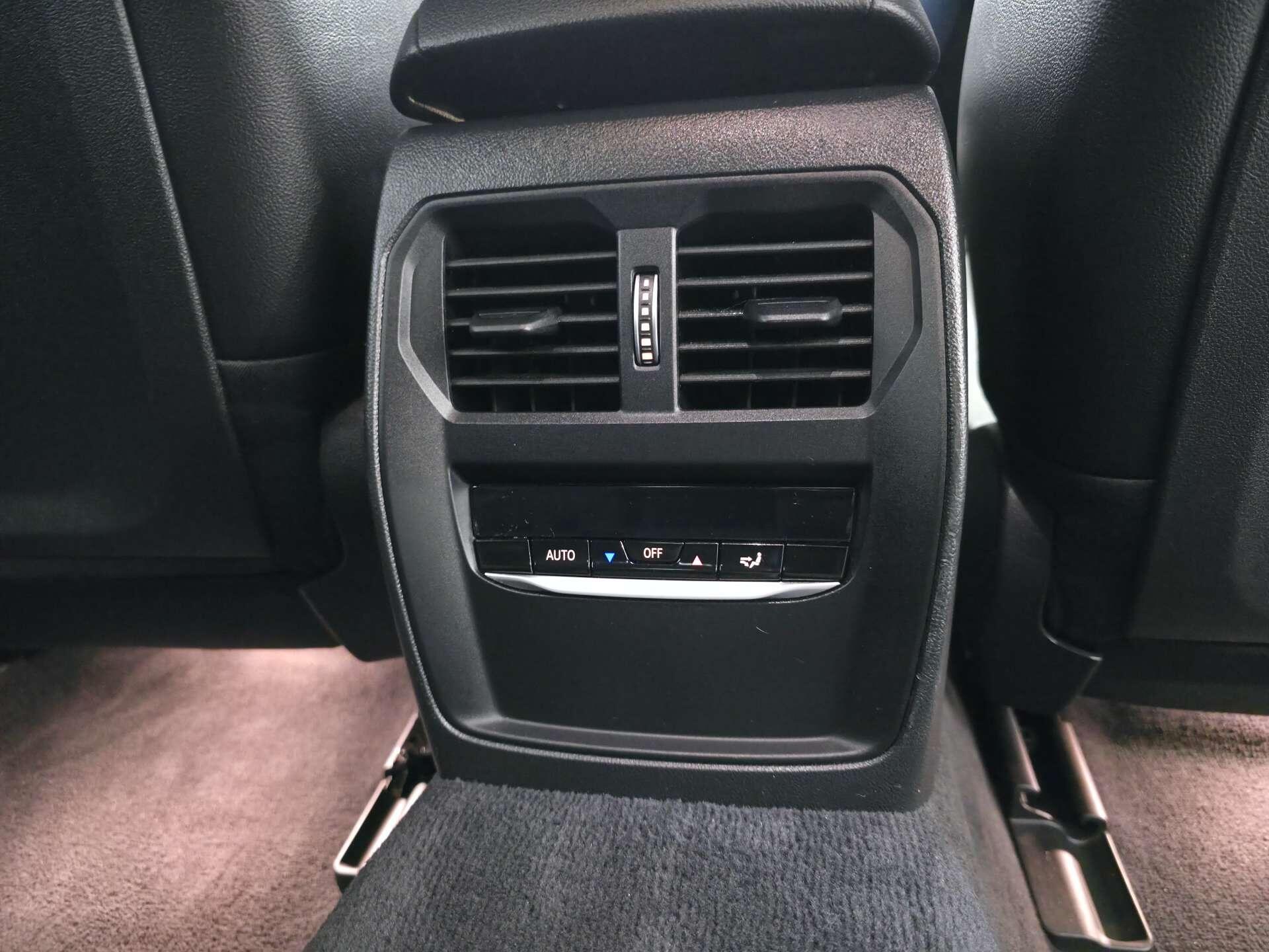 BMW I4 view 54