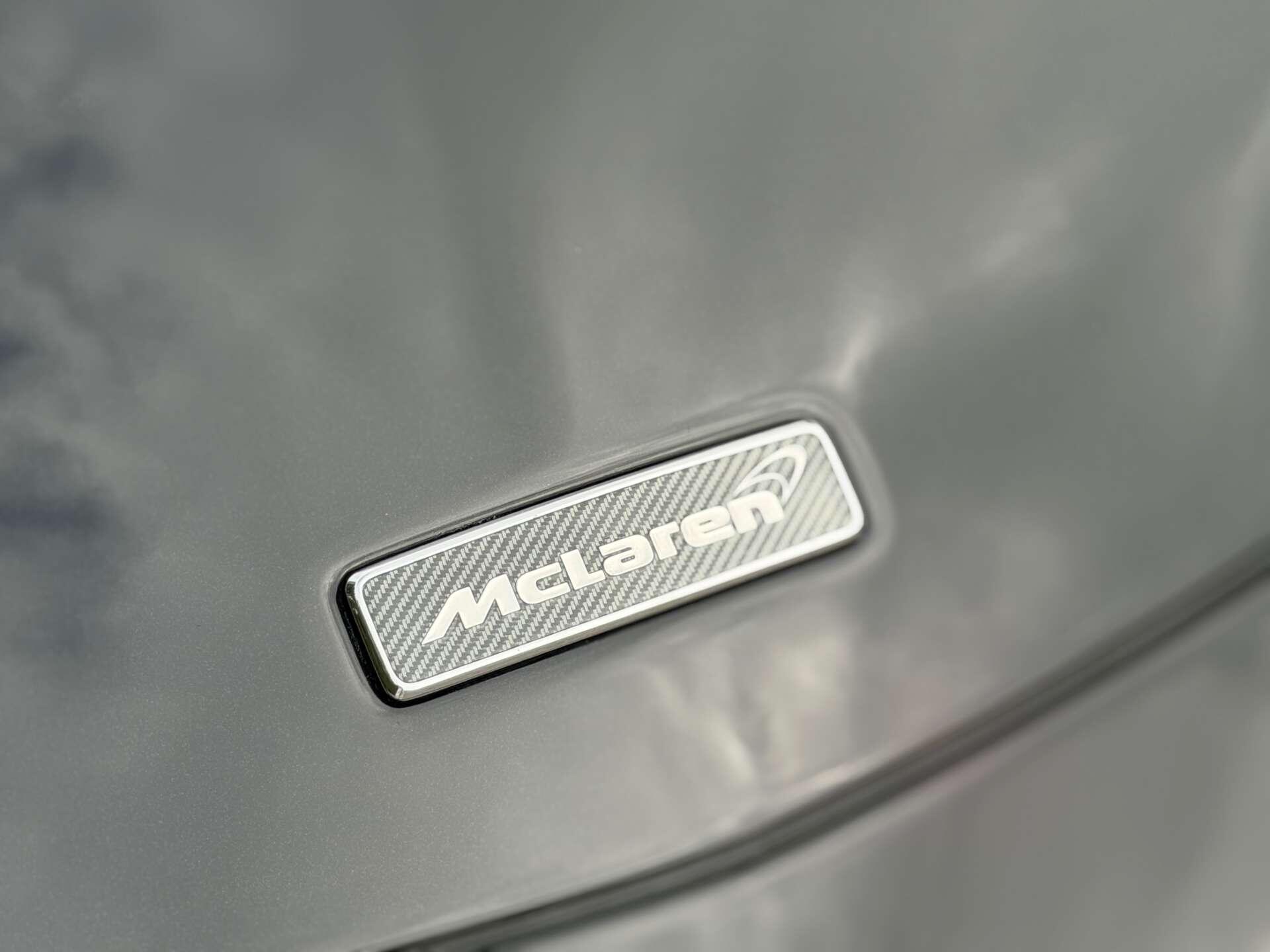 McLaren 570GT view 10