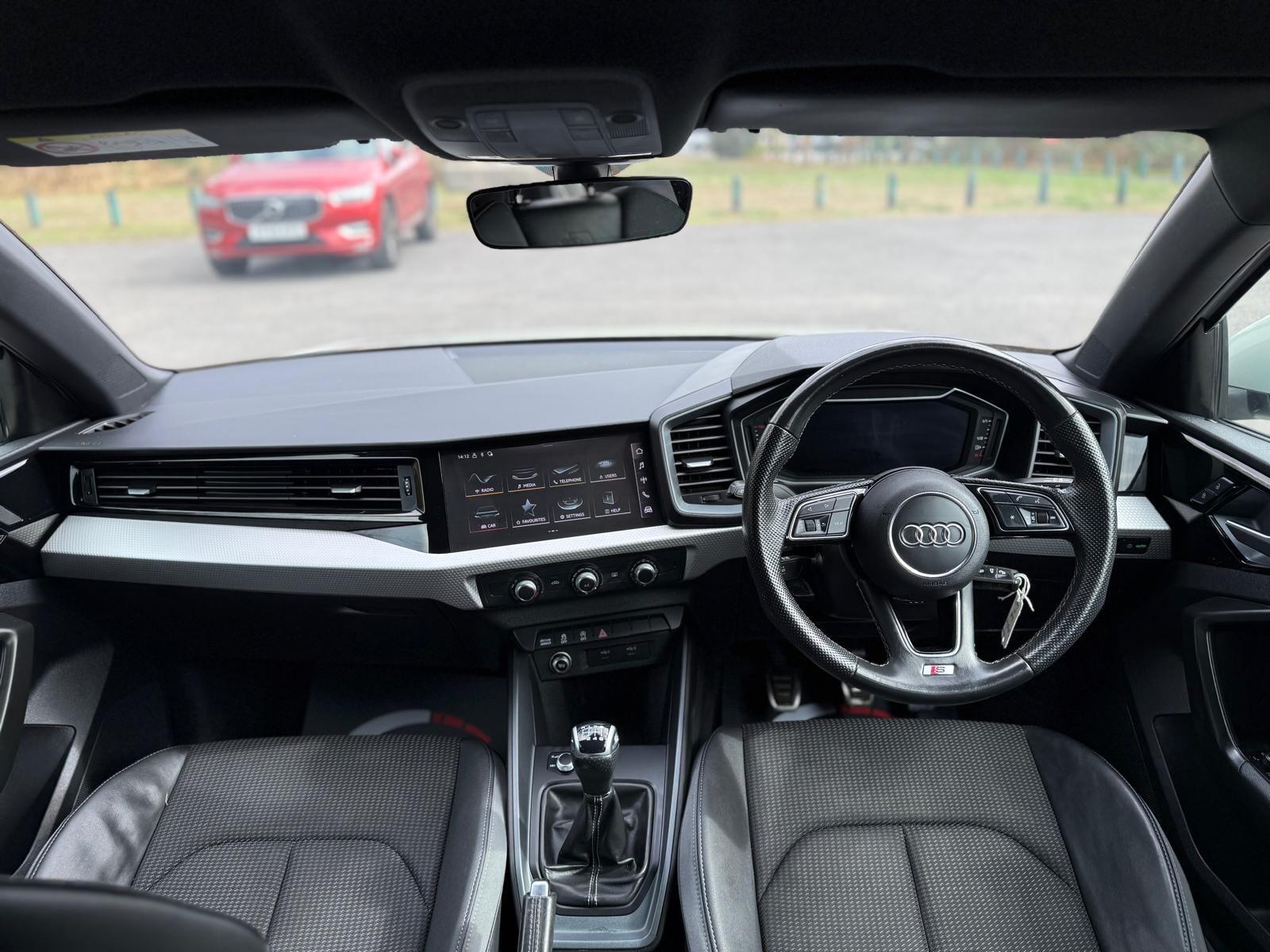 Audi A1 view 2