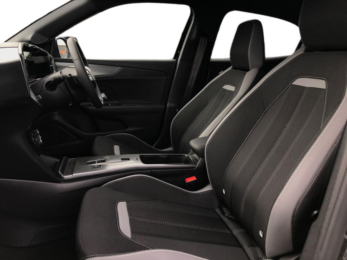 Vauxhall Mokka view 6