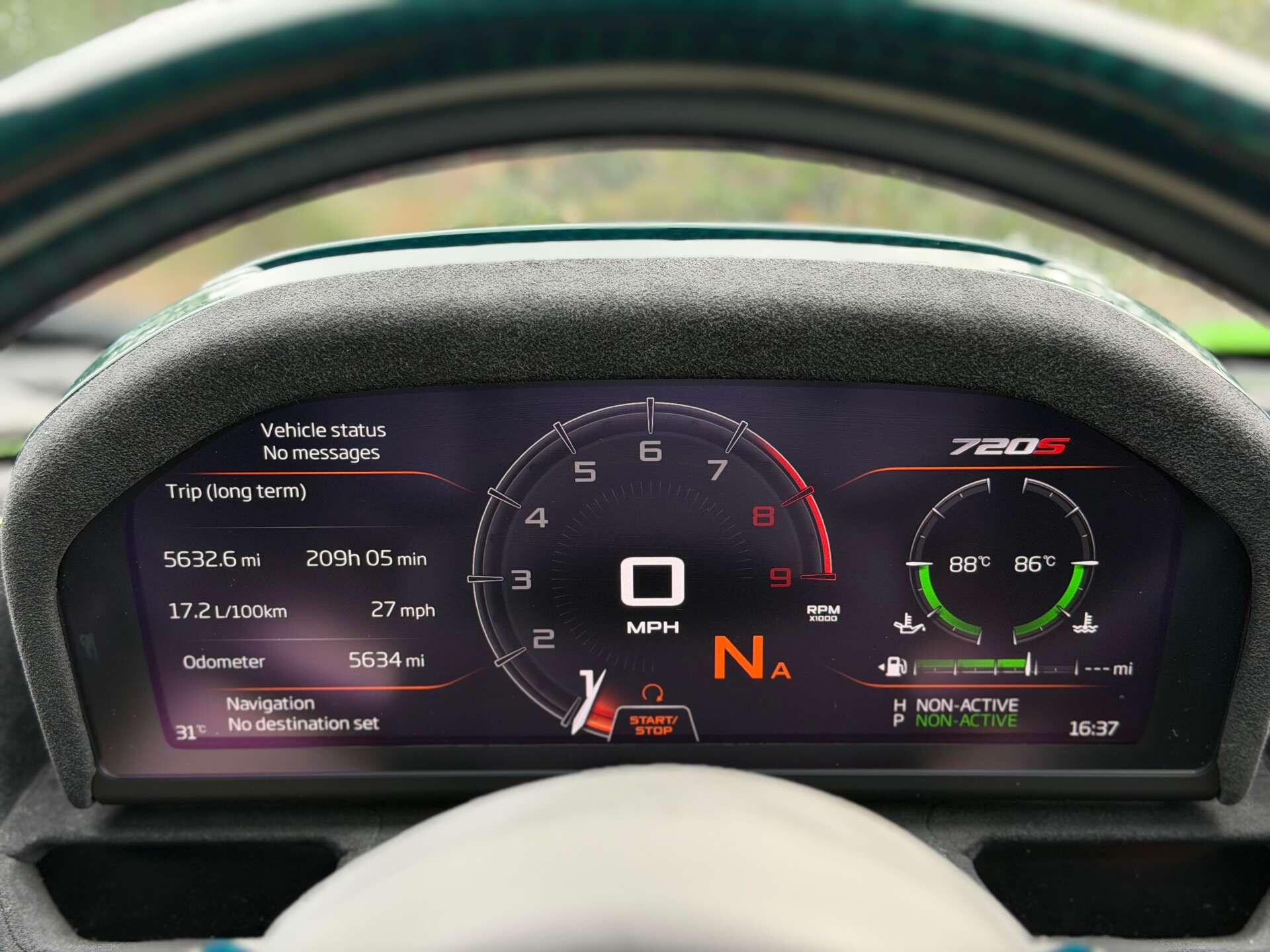 Mclaren 720s view 56