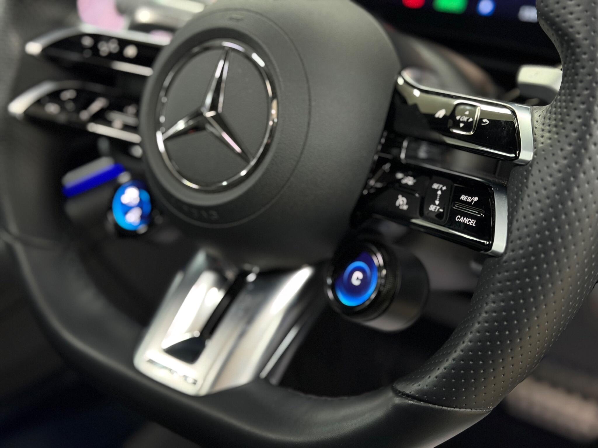 Mercedes-Benz Eqs view 19