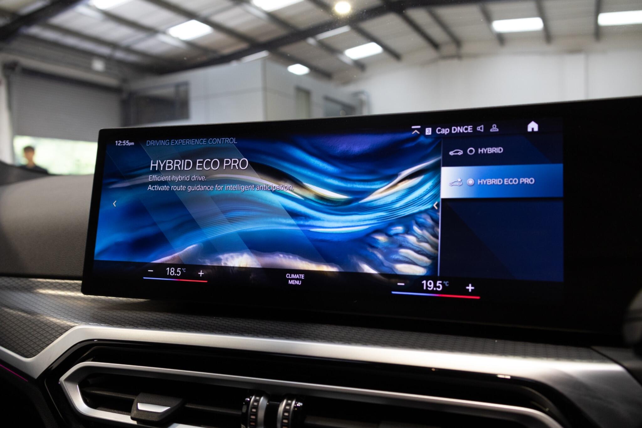 BMW 3 Series view 34