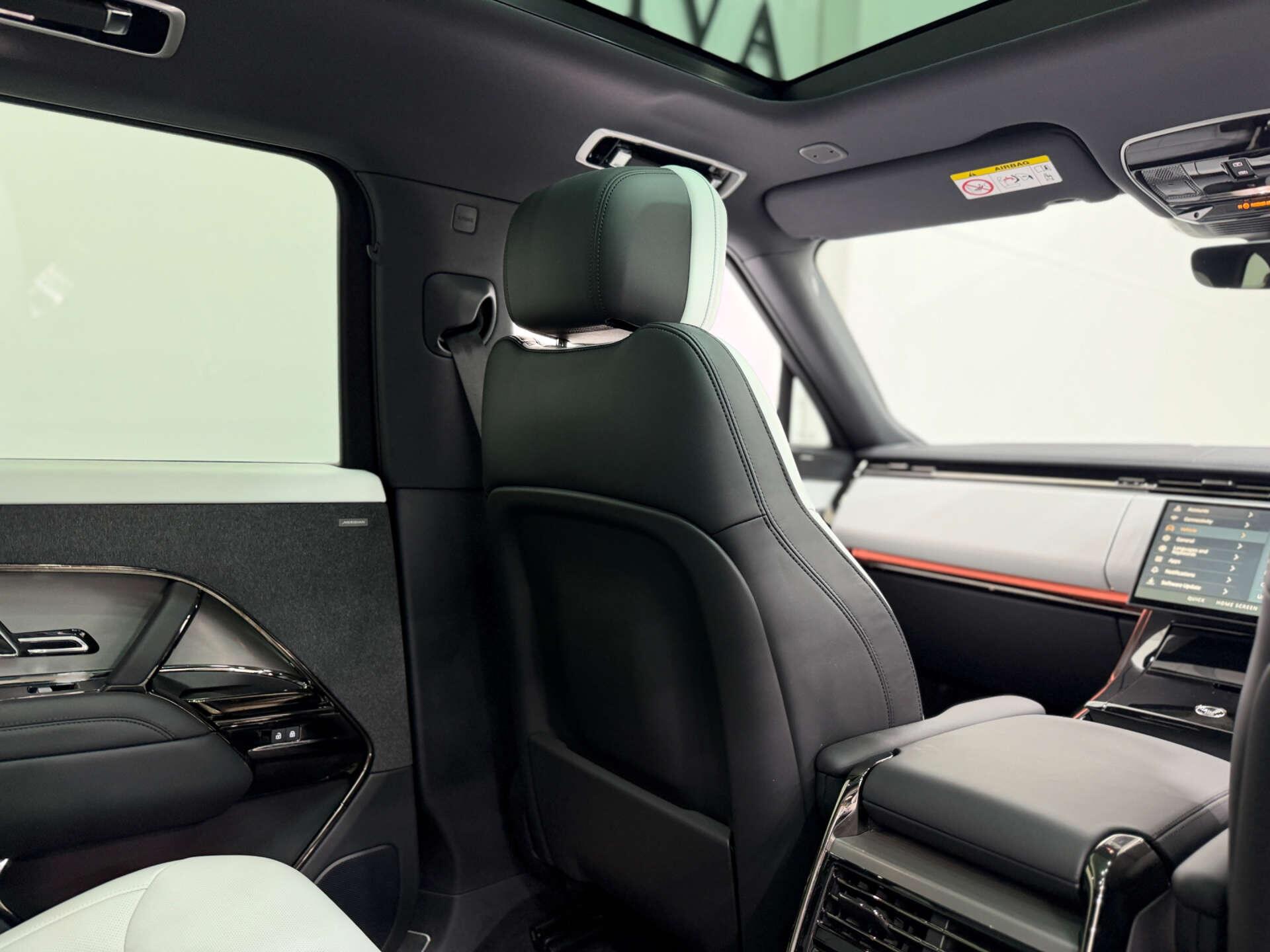 Land Rover Range Rover Sport view 17