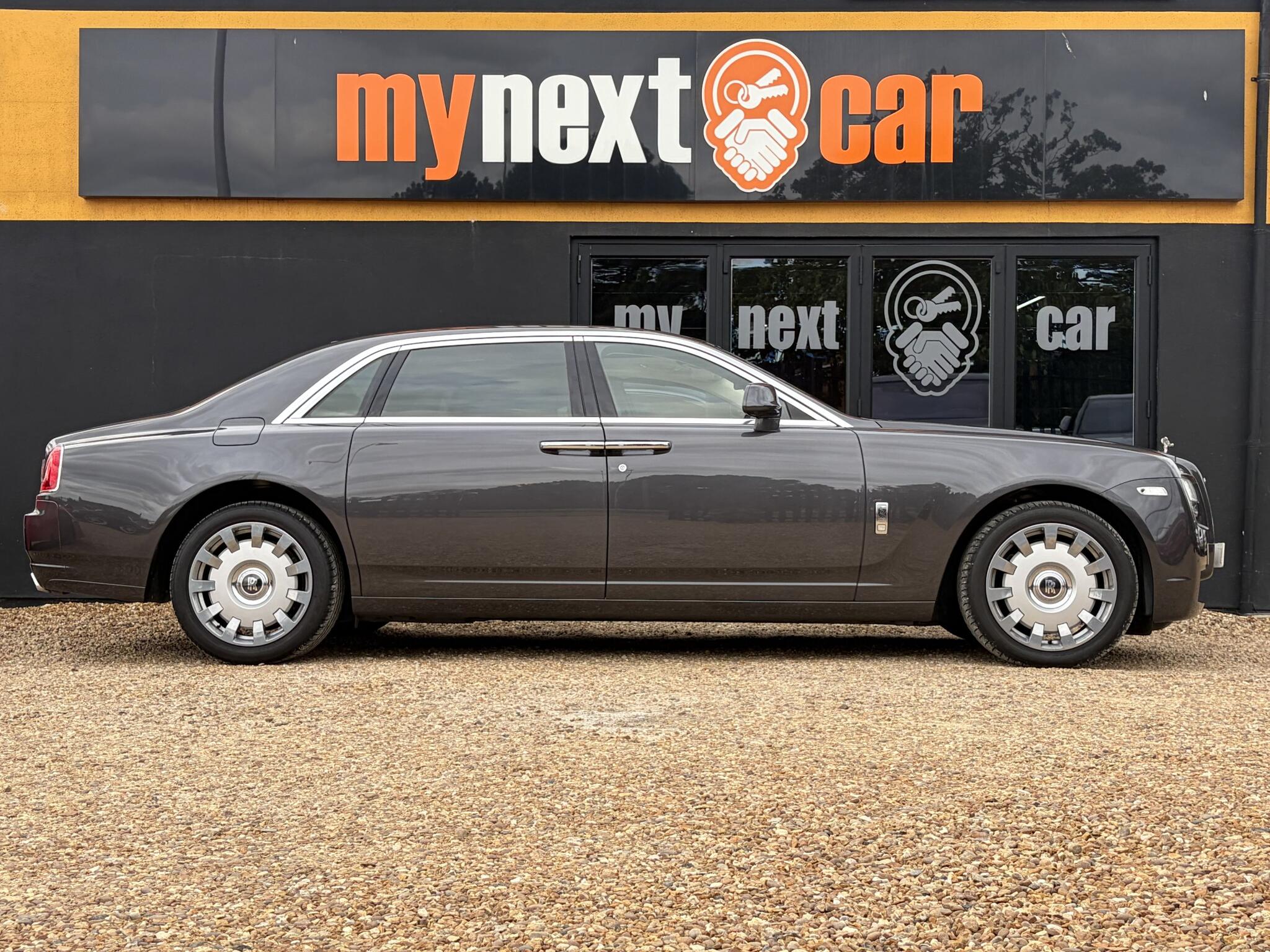 Rolls-Royce Ghost view 14