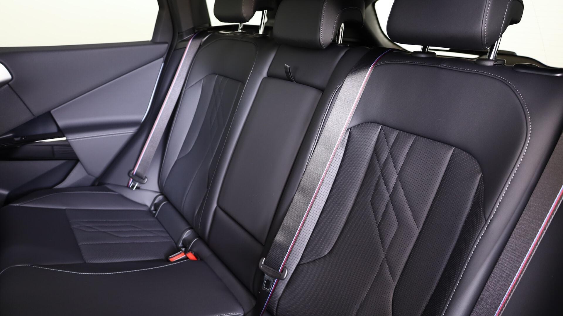 BMW X3 view 12