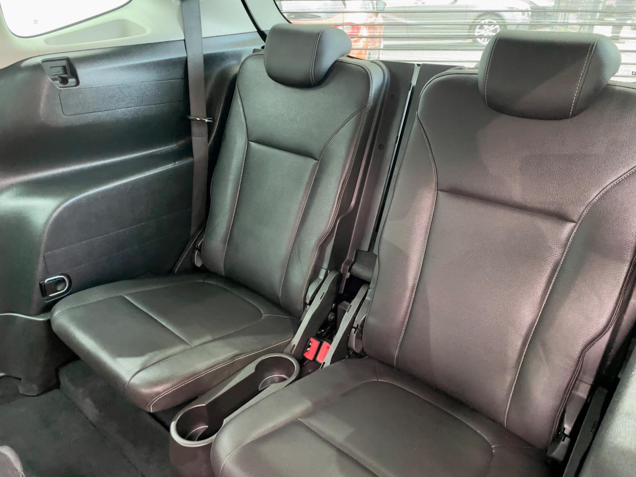 Vauxhall Zafira Tourer view 43