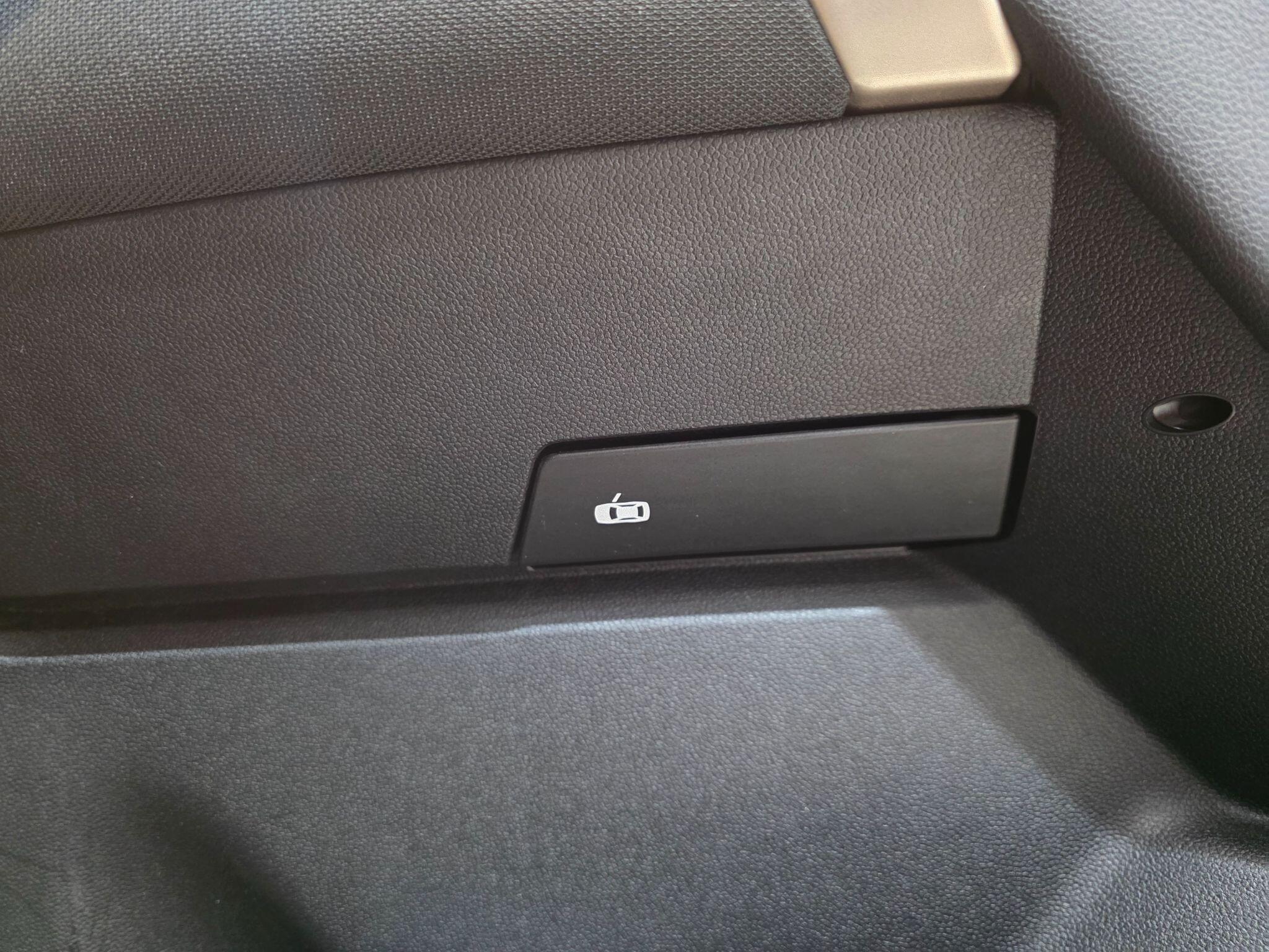 BMW Ix view 27