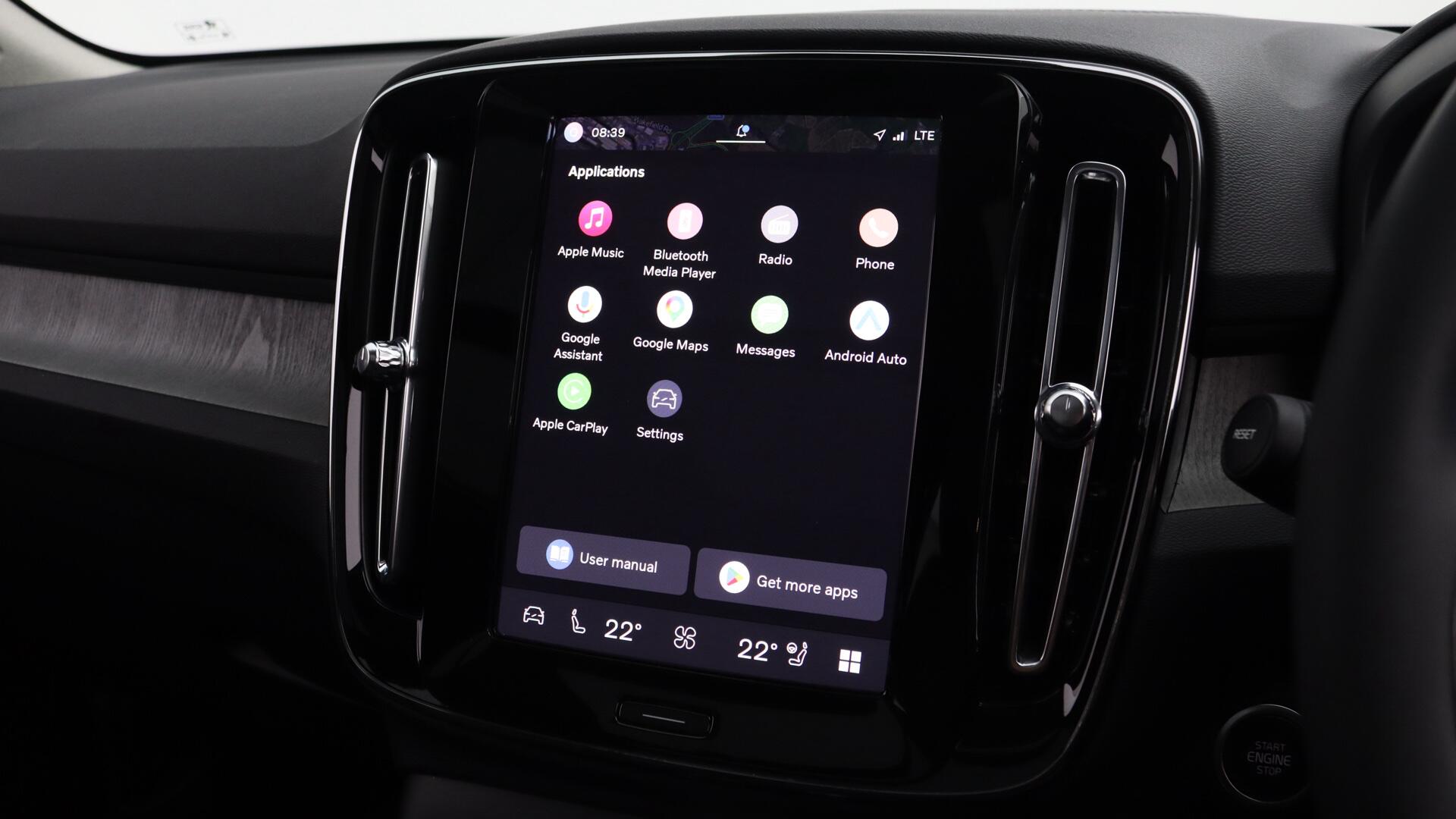 Volvo XC40 view 36