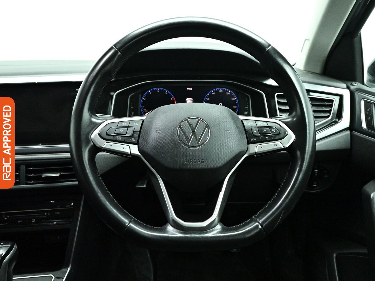 Volkswagen Taigo view 9