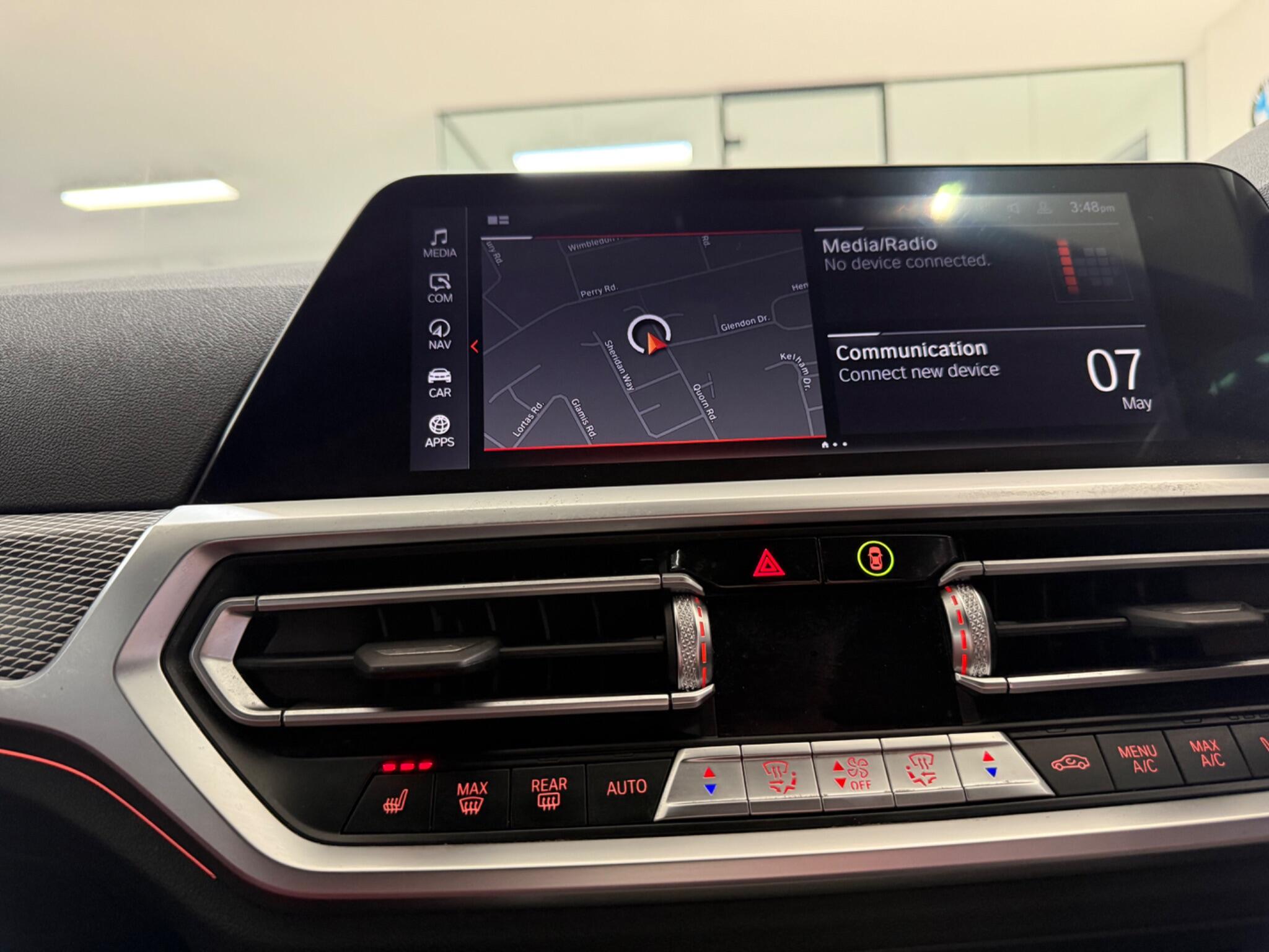 BMW 3 Series view 19
