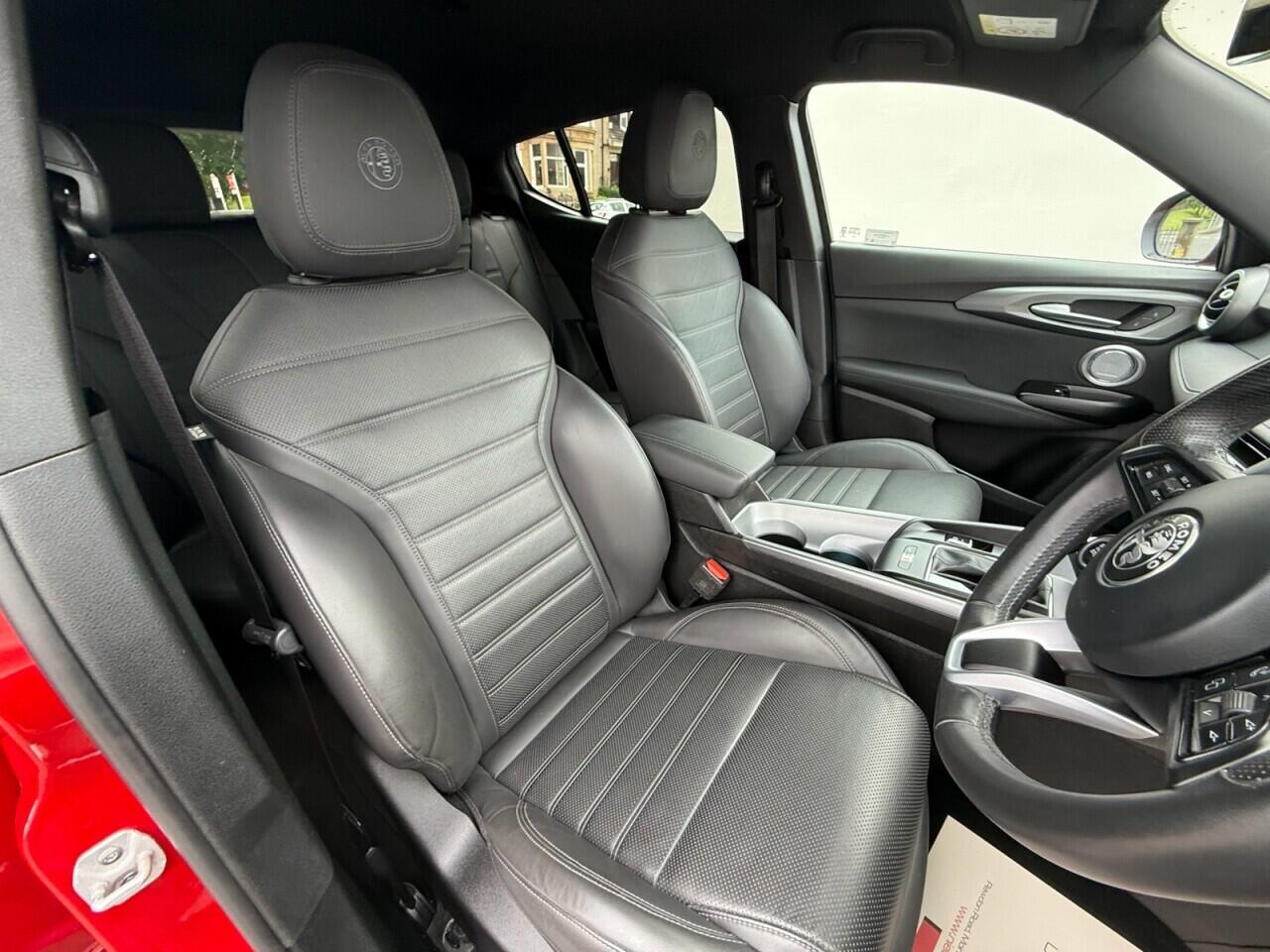 Alfa Romeo Tonale view 26