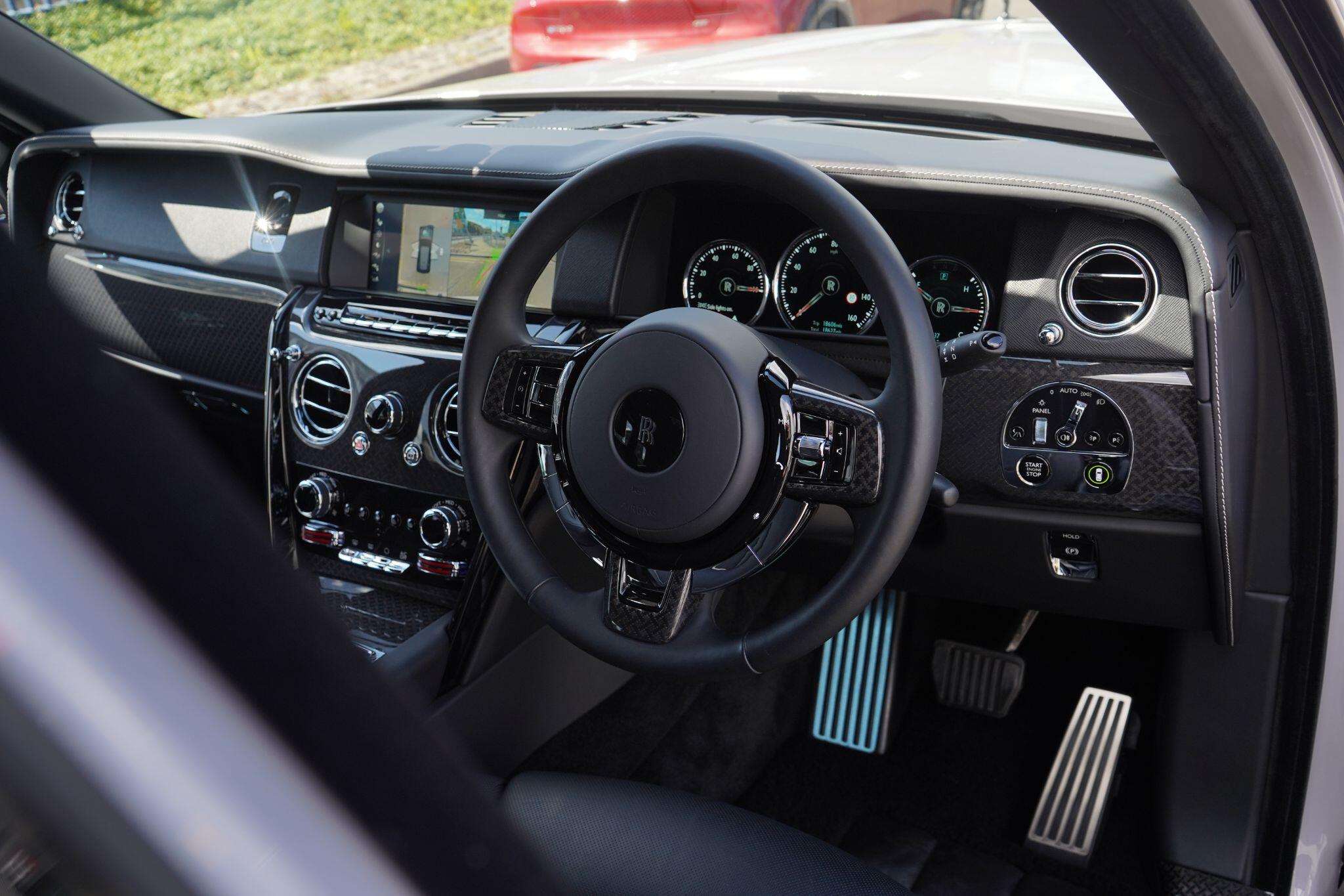 Rolls-Royce Cullinan view 17