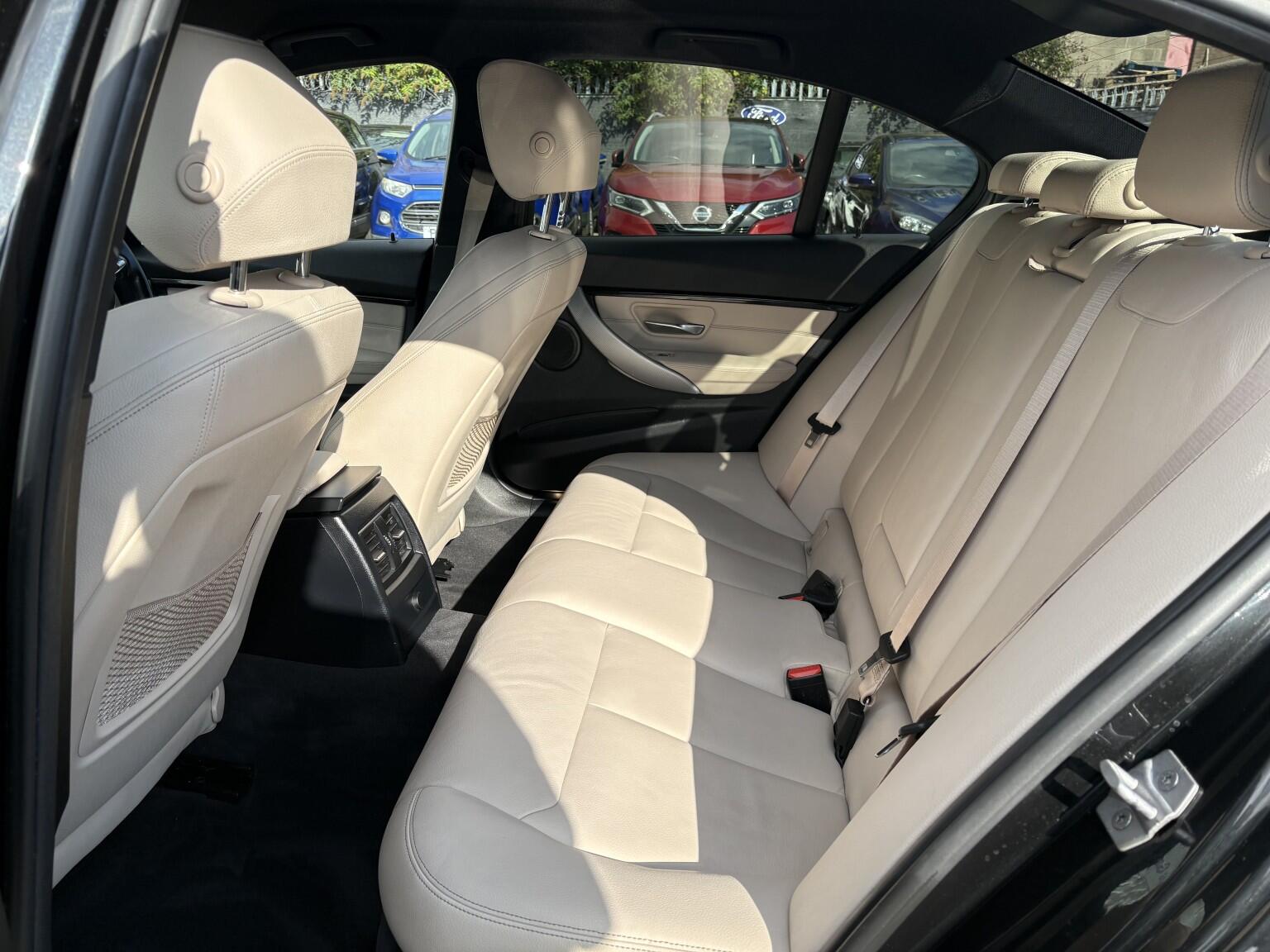 BMW 3 Series view 13
