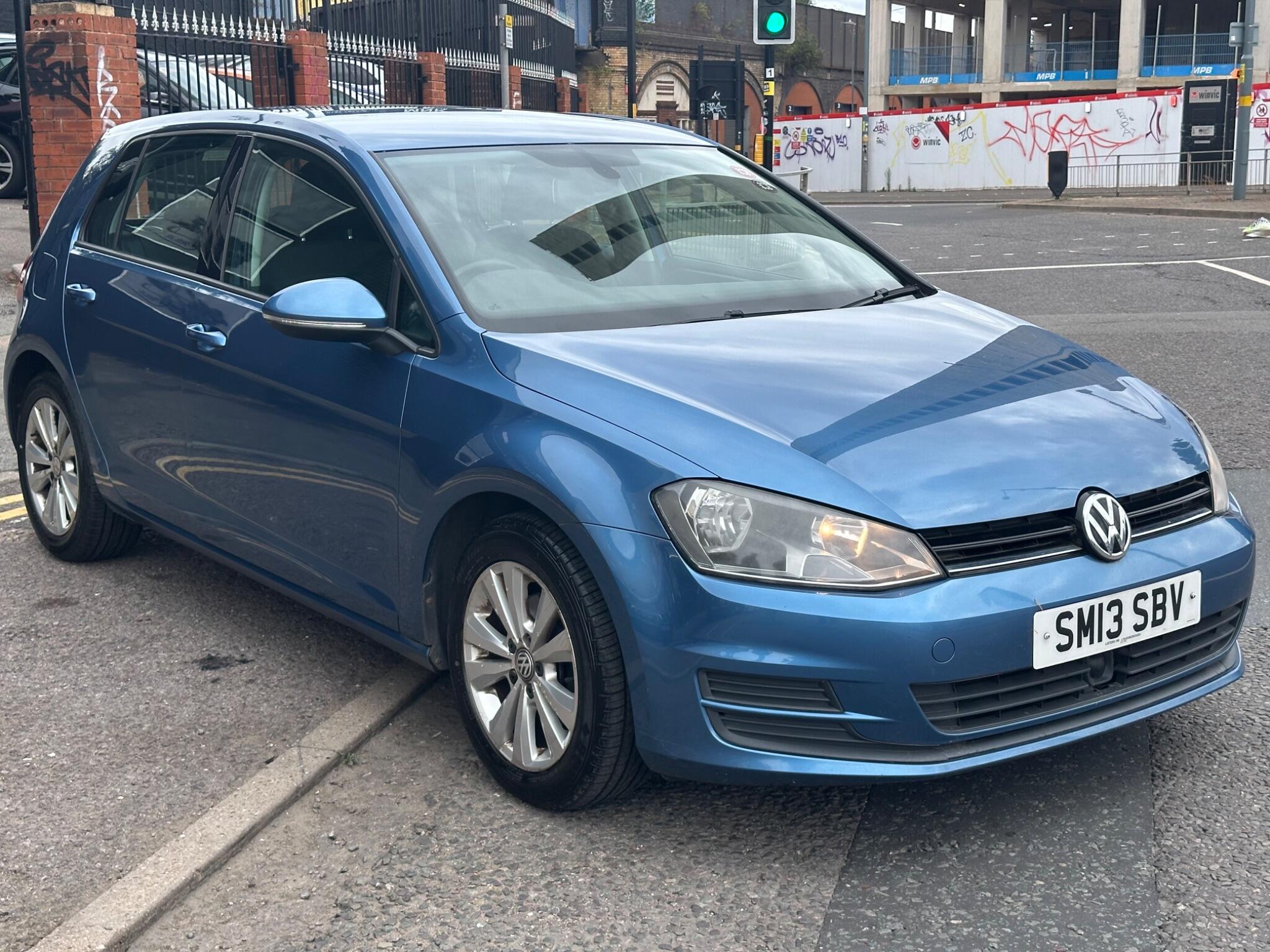 Volkswagen Golf view 40