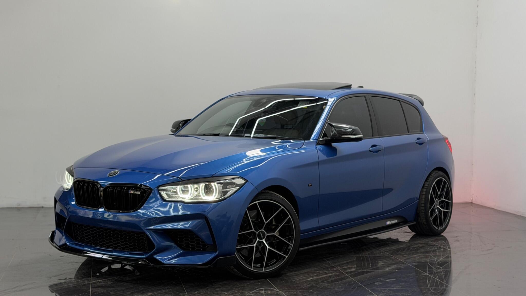 BMW 1 Series view 25