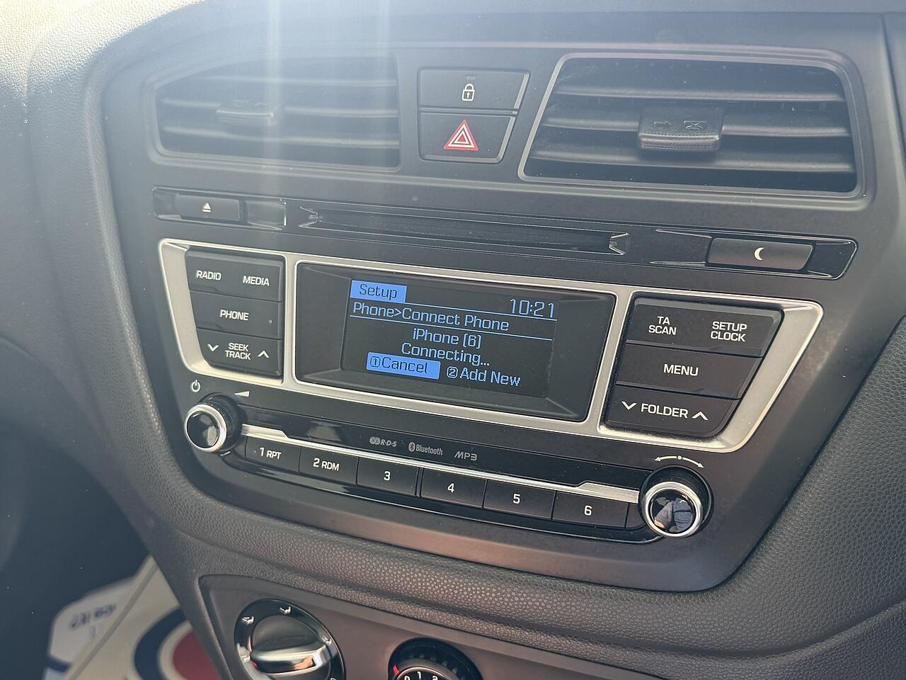 Hyundai I20 view 18