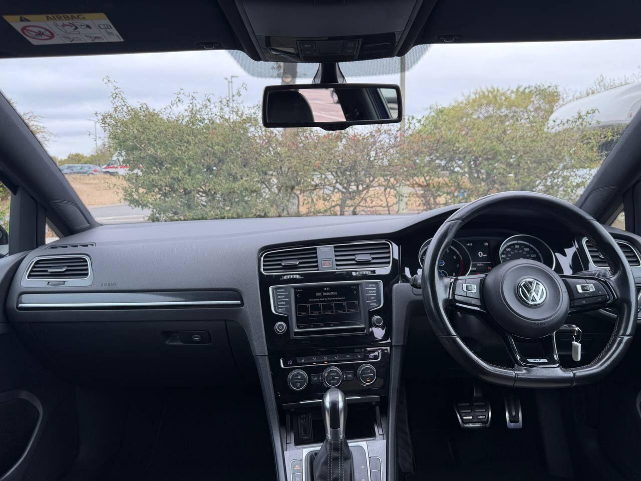 Volkswagen Golf view 28