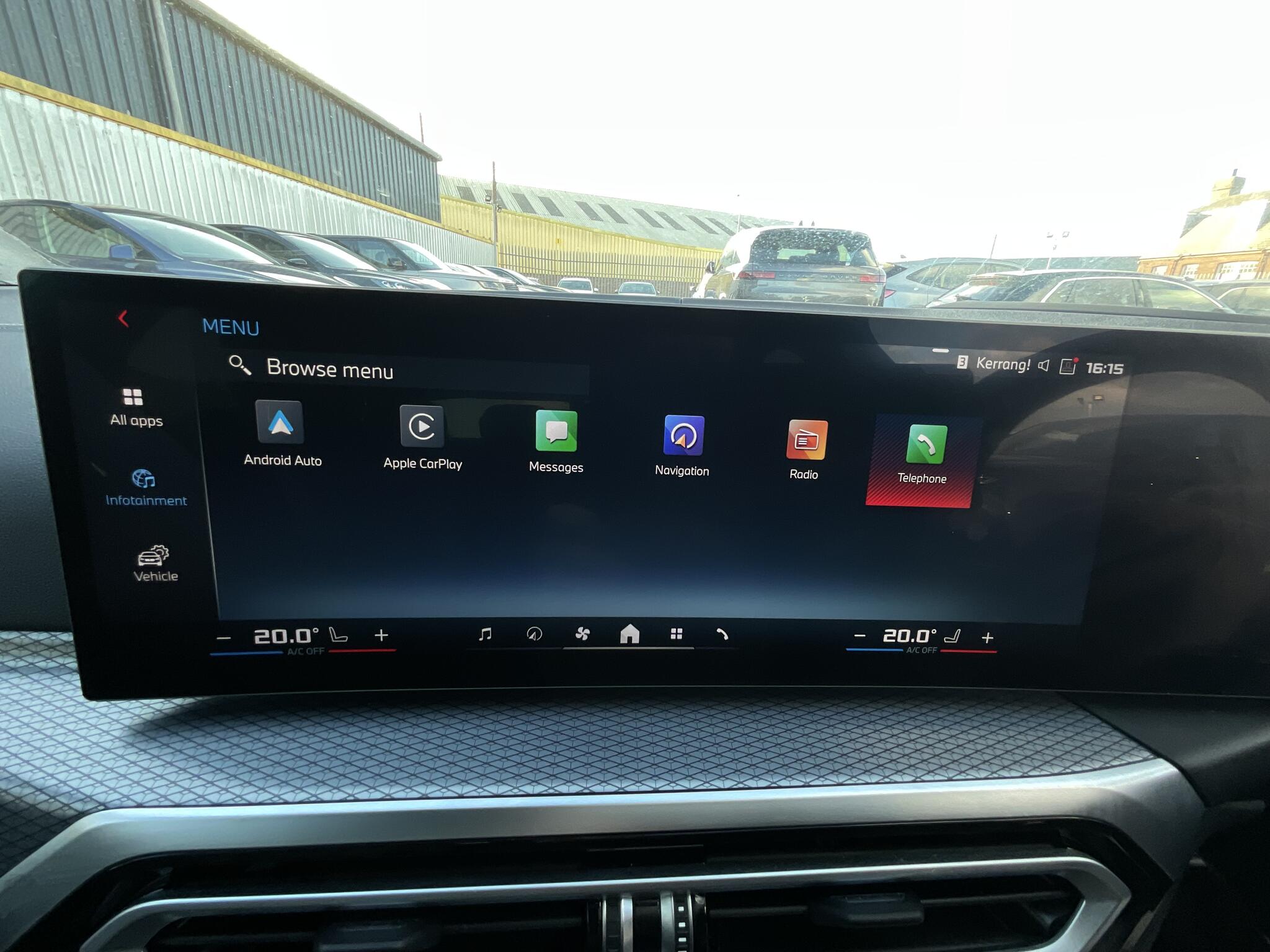 BMW i4 view 32