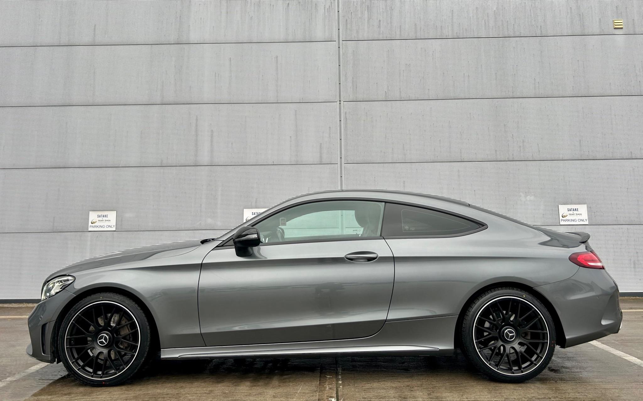 Mercedes-Benz C-Class view 8