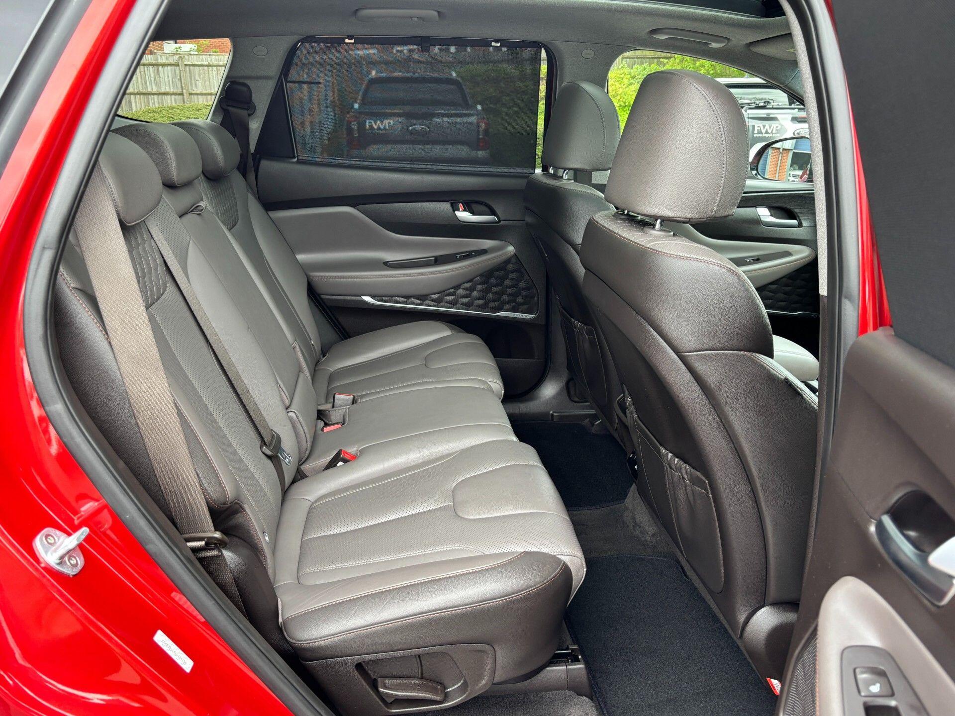 Hyundai Santa Fe view 7