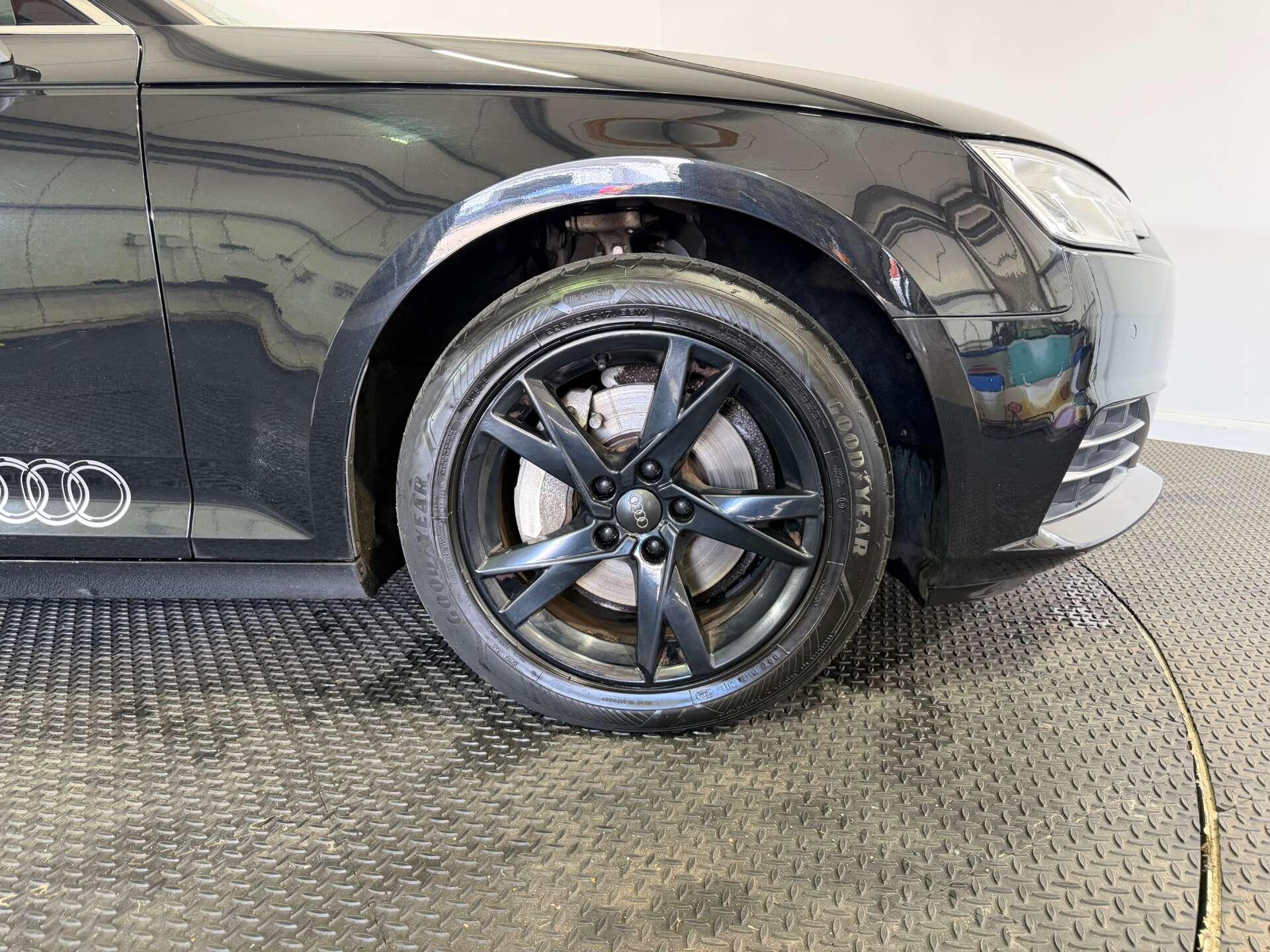Audi A4 view 72