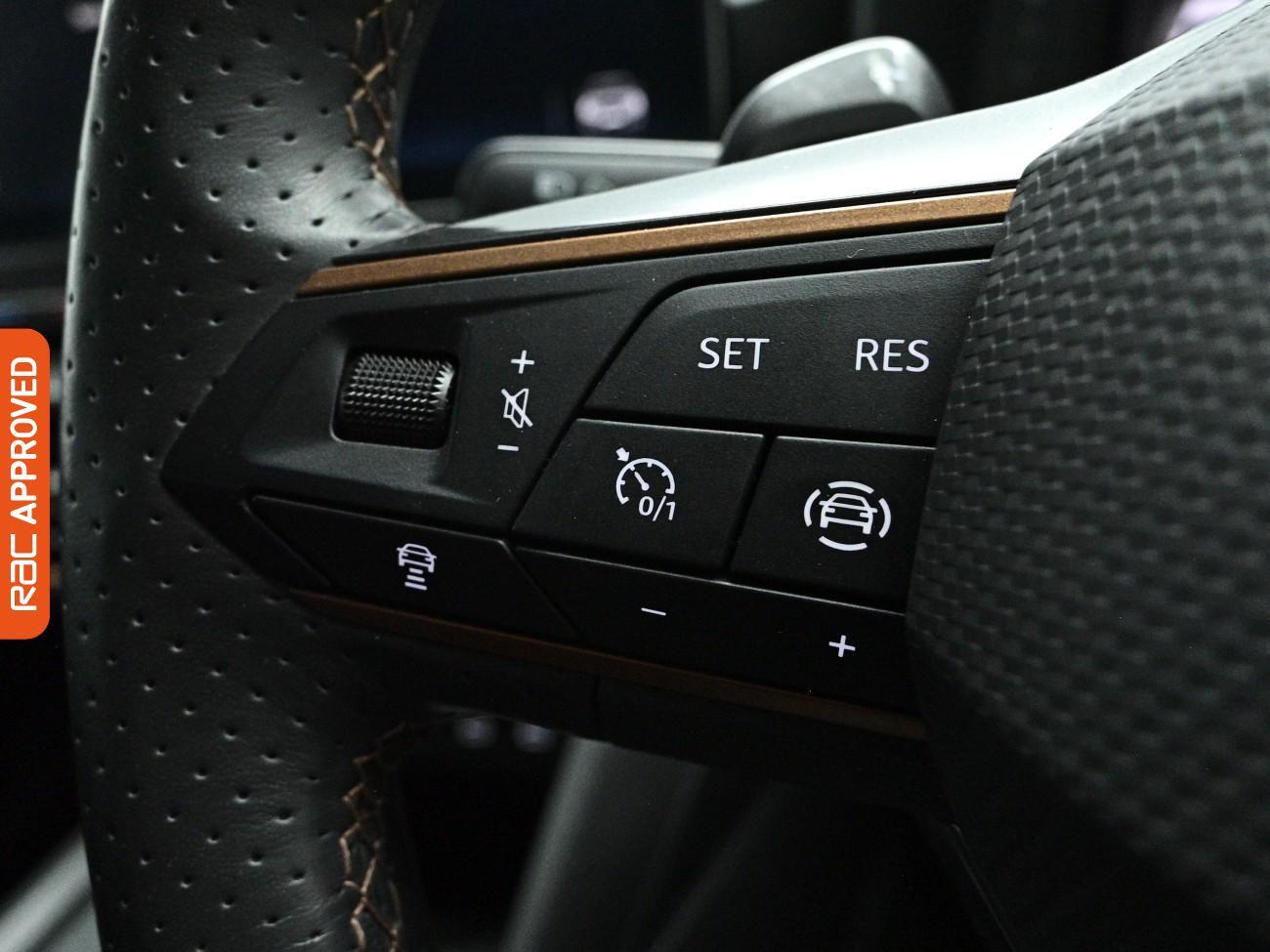 Cupra Leon view 21