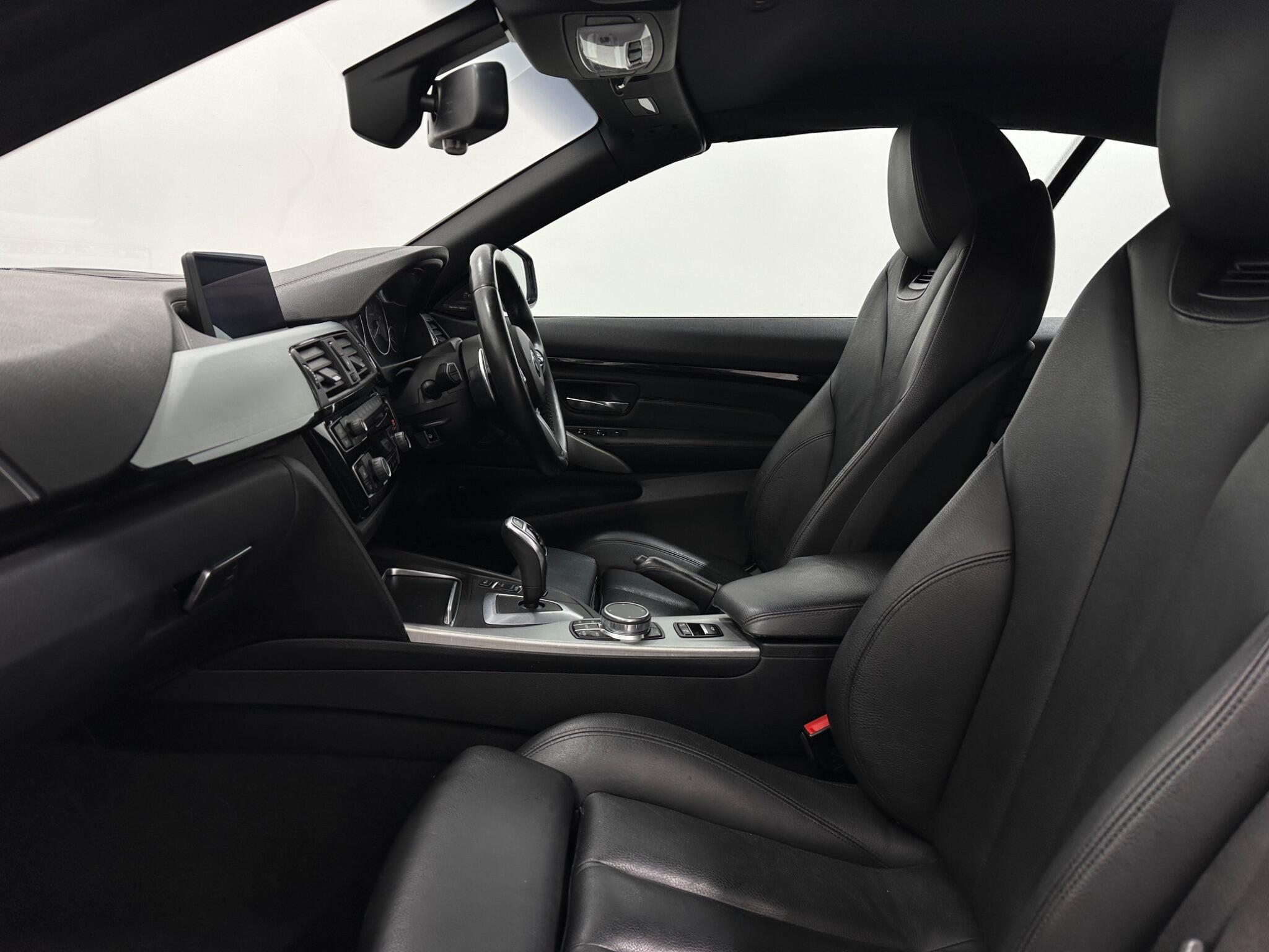 BMW 4 Series view 35