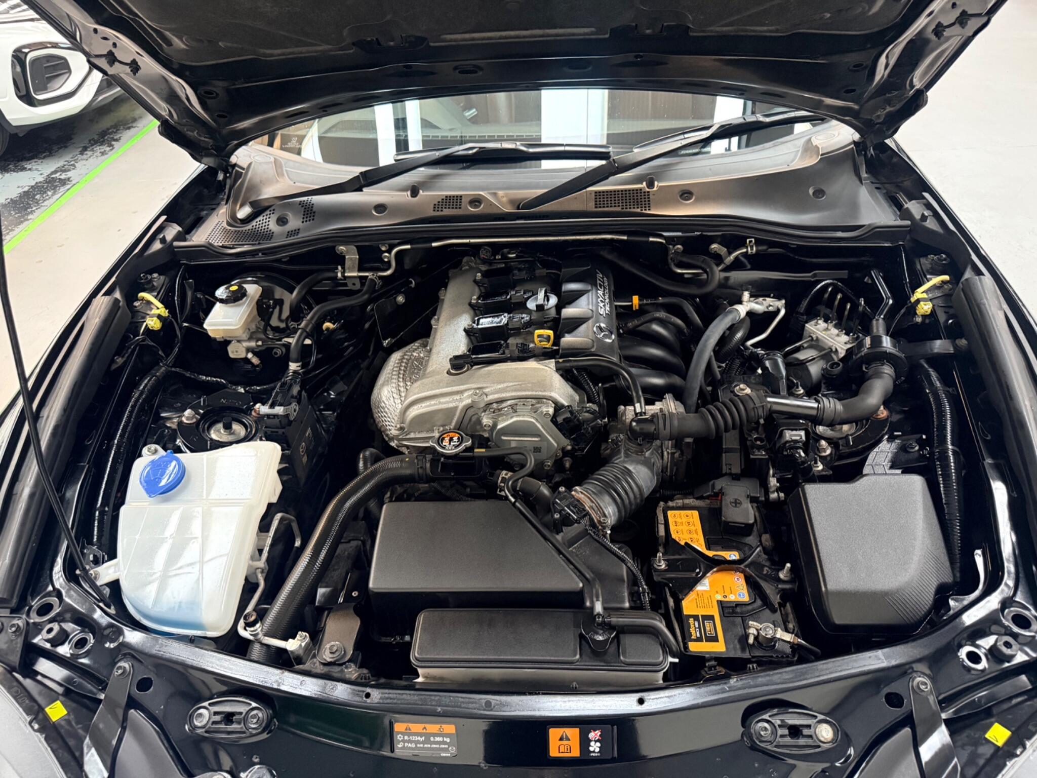 Mazda Skyactiv-G view 37