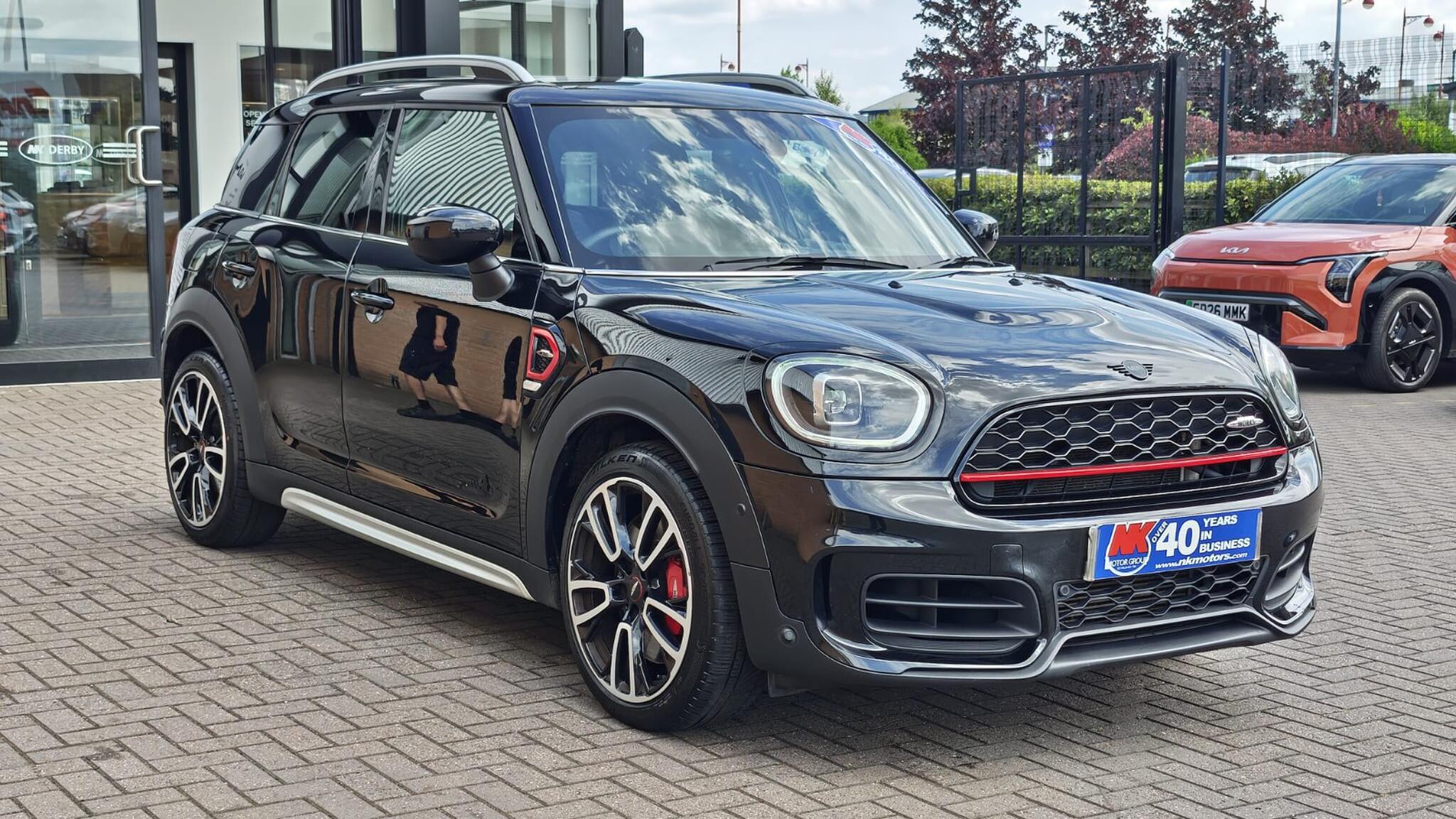 Mini Countryman view 9