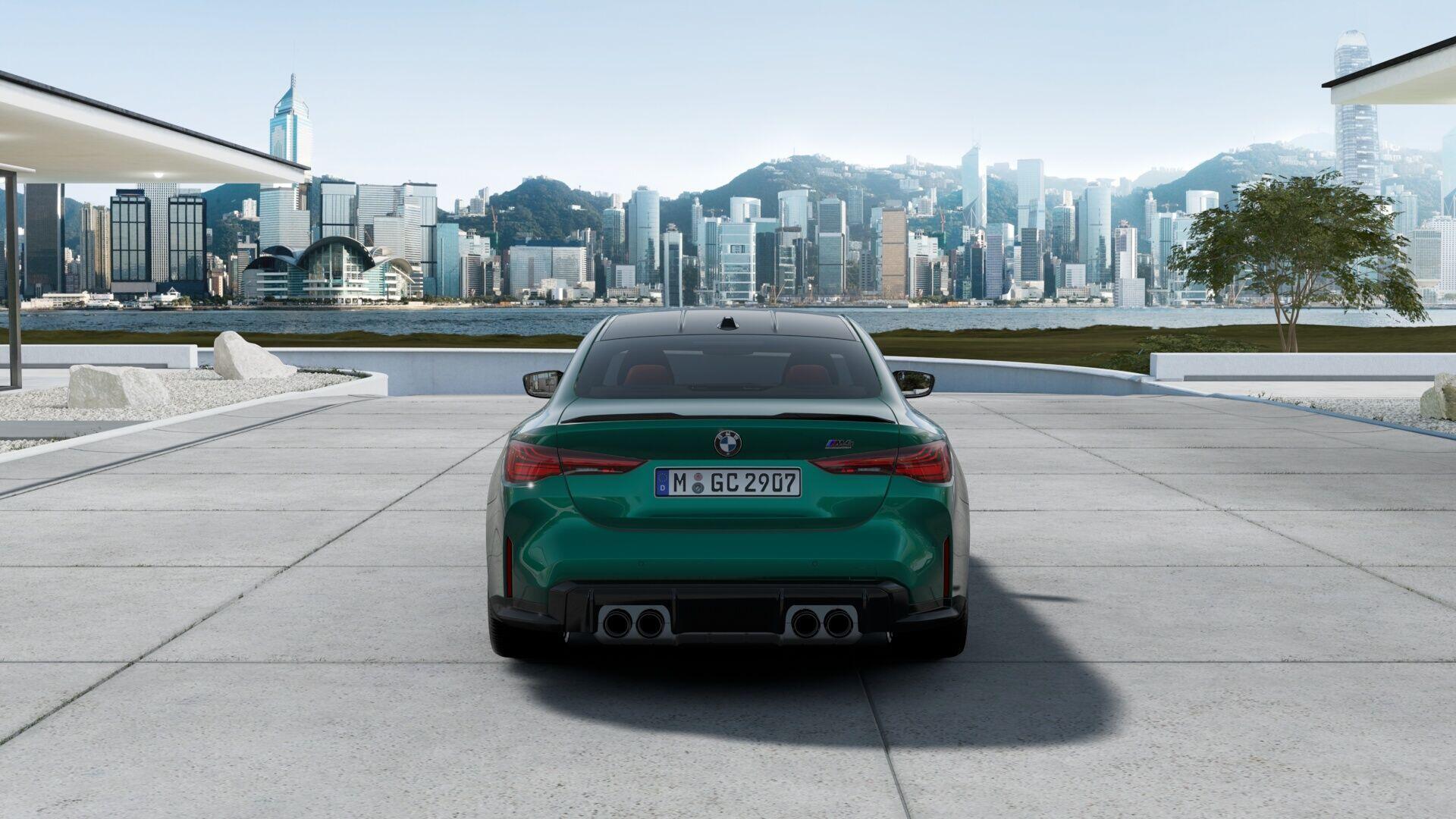 BMW M4 view 5