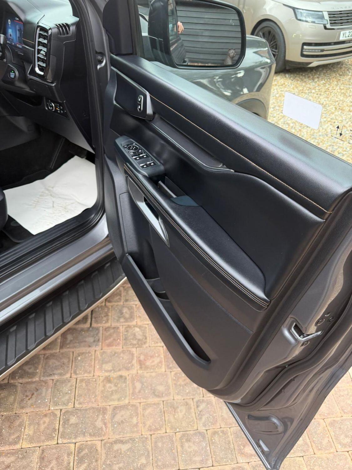 Ford Ranger view 16