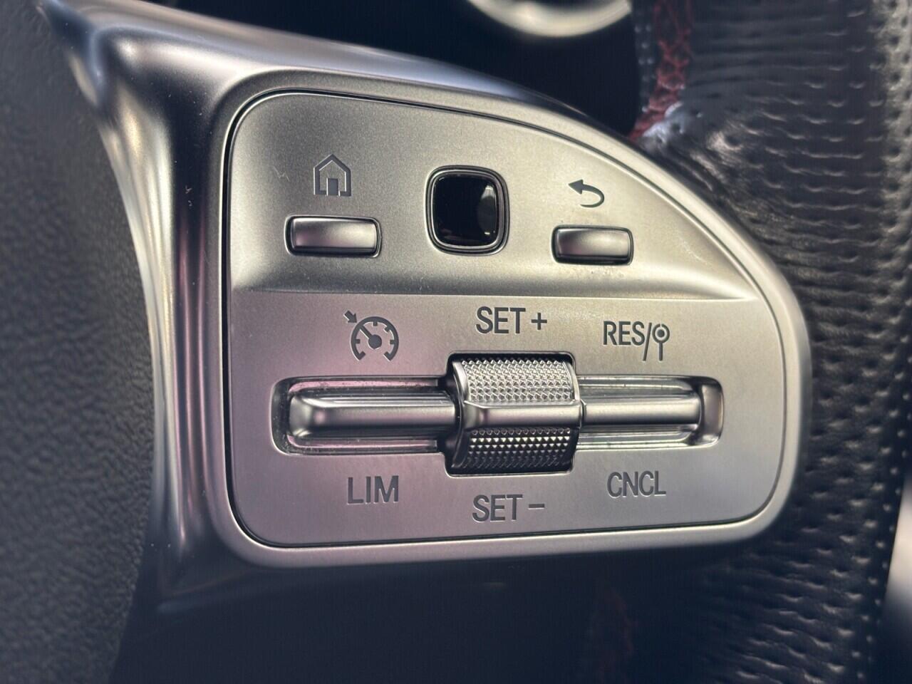 Mercedes-Benz A-Class view 39
