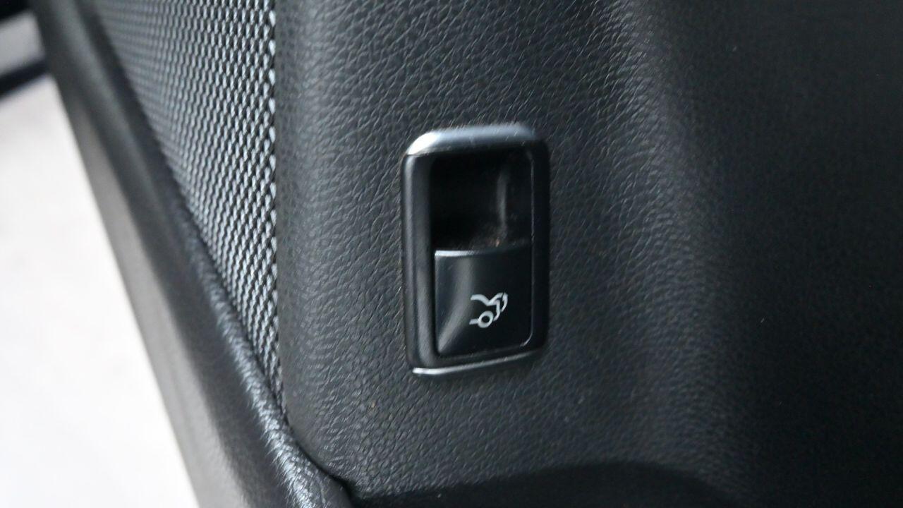 Mercedes-Benz Cla view 35