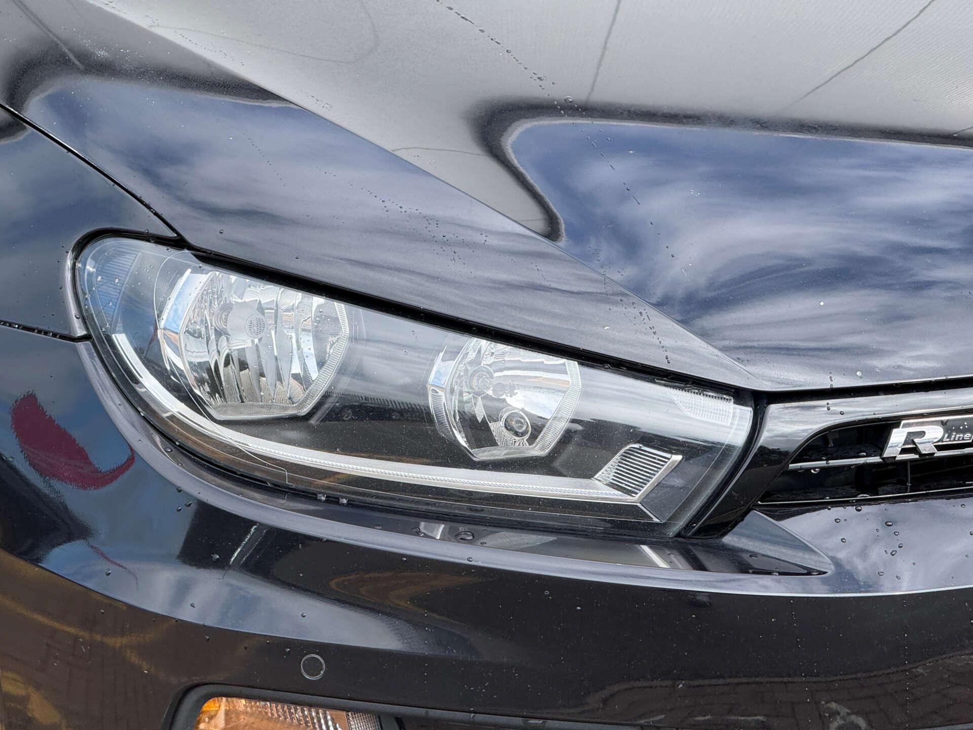 Volkswagen Scirocco view 10