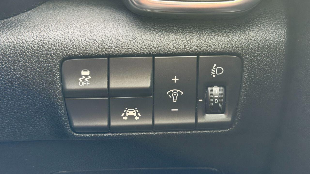 Kia Sportage view 28