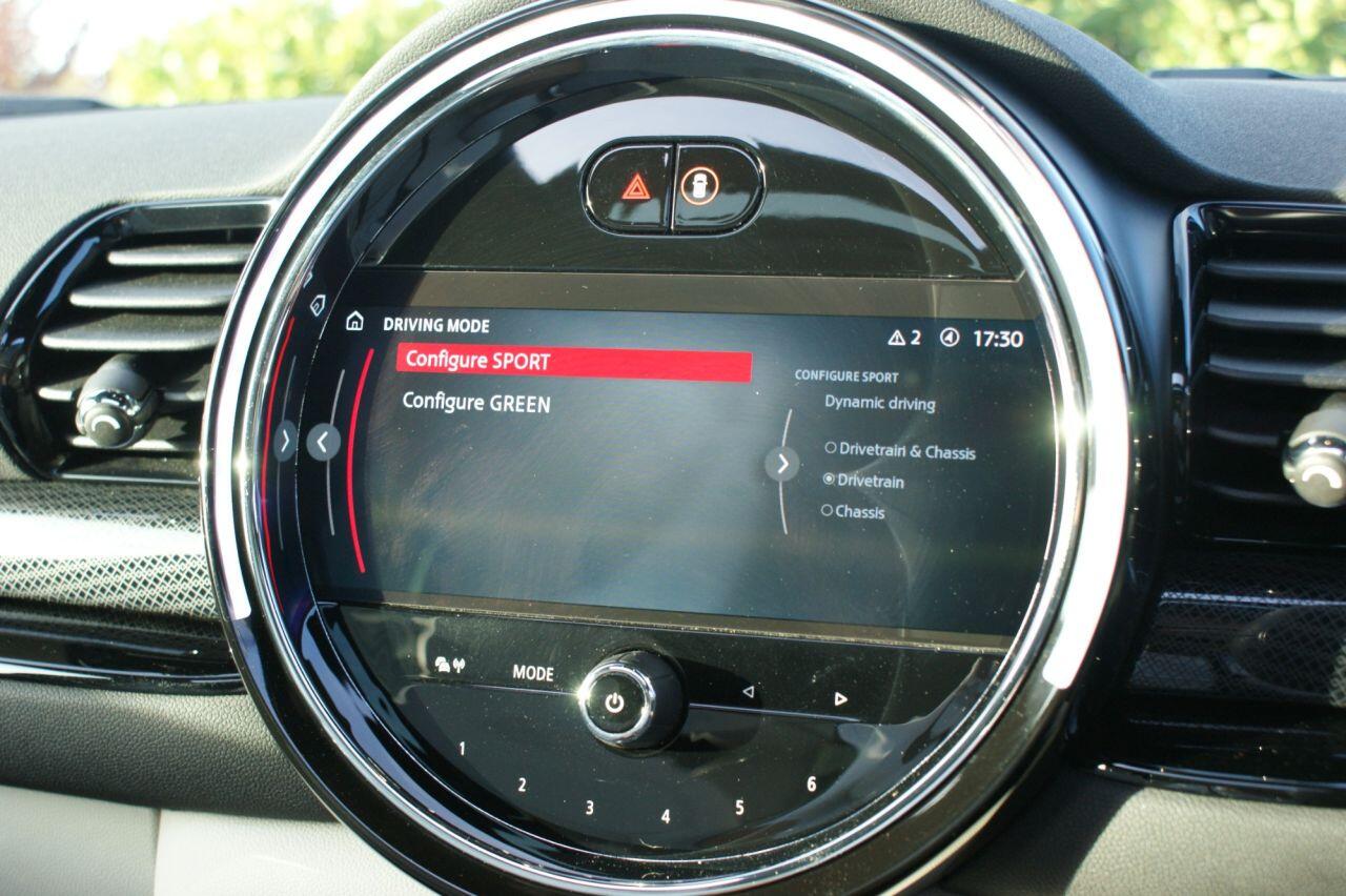 Mini Clubman view 68