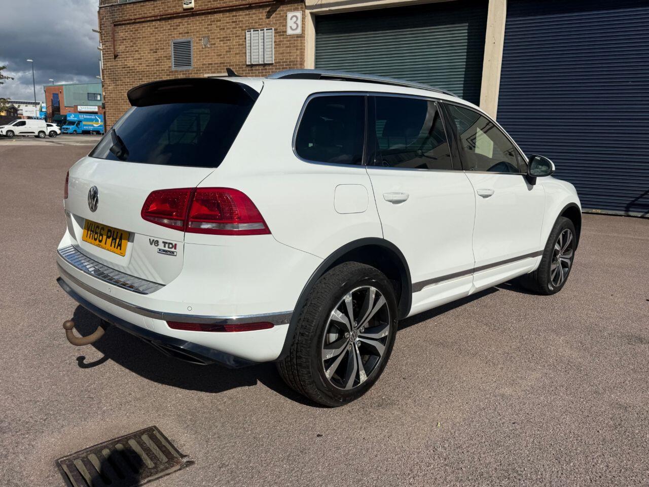 Volkswagen Touareg view 51