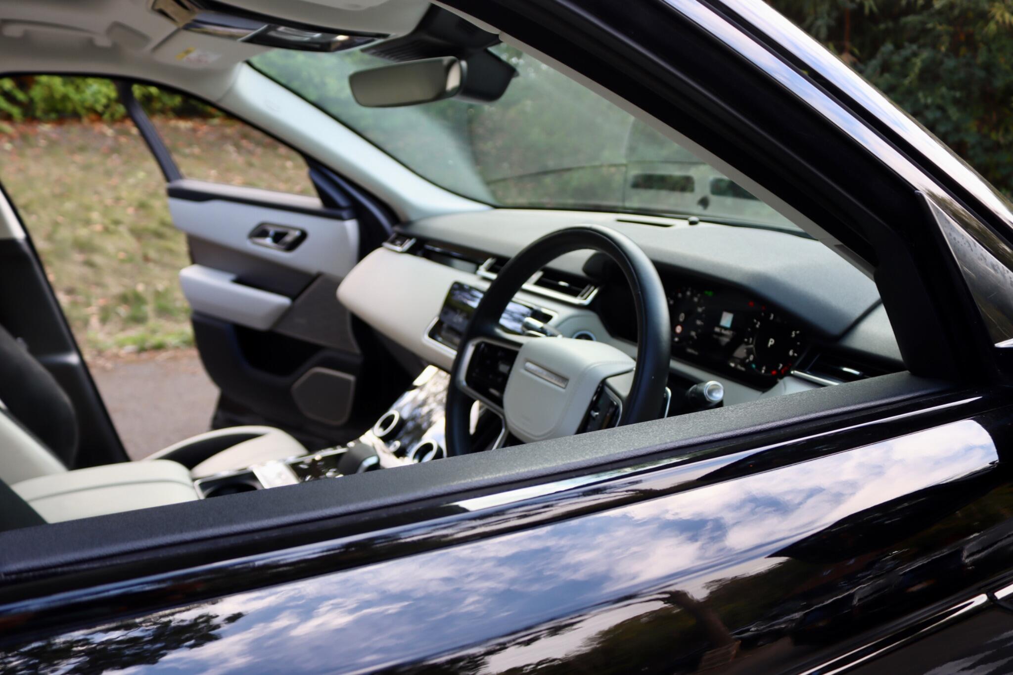 Land Rover Range Rover Velar view 69