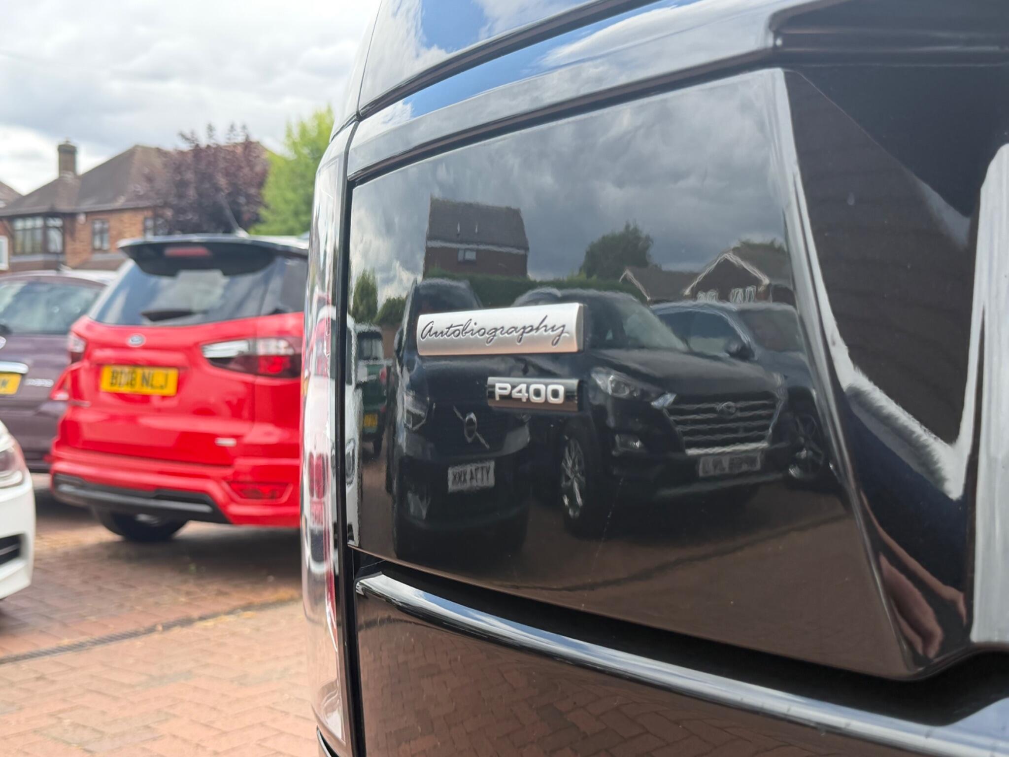 Land Rover Range Rover view 37