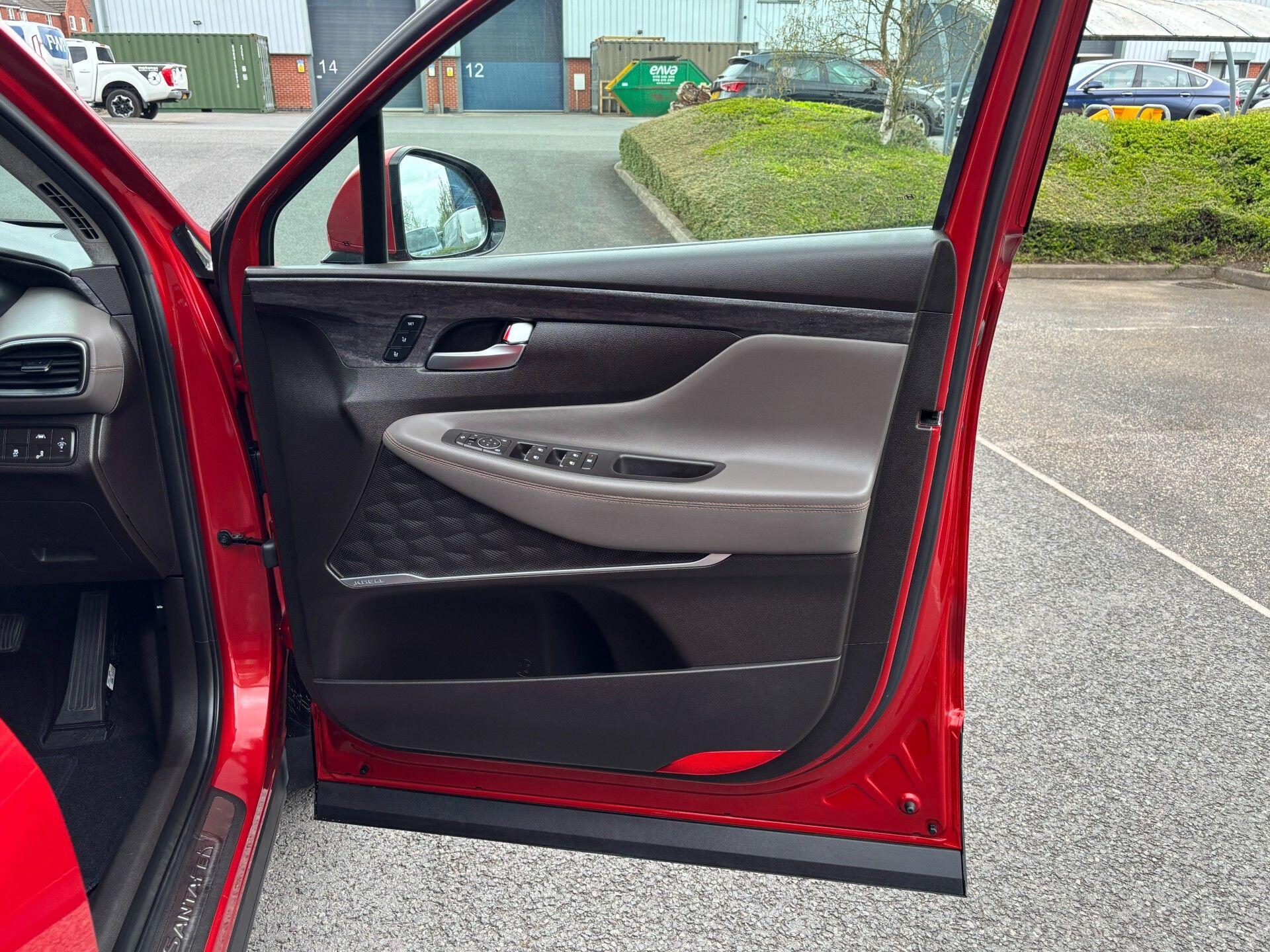Hyundai Santa Fe view 42
