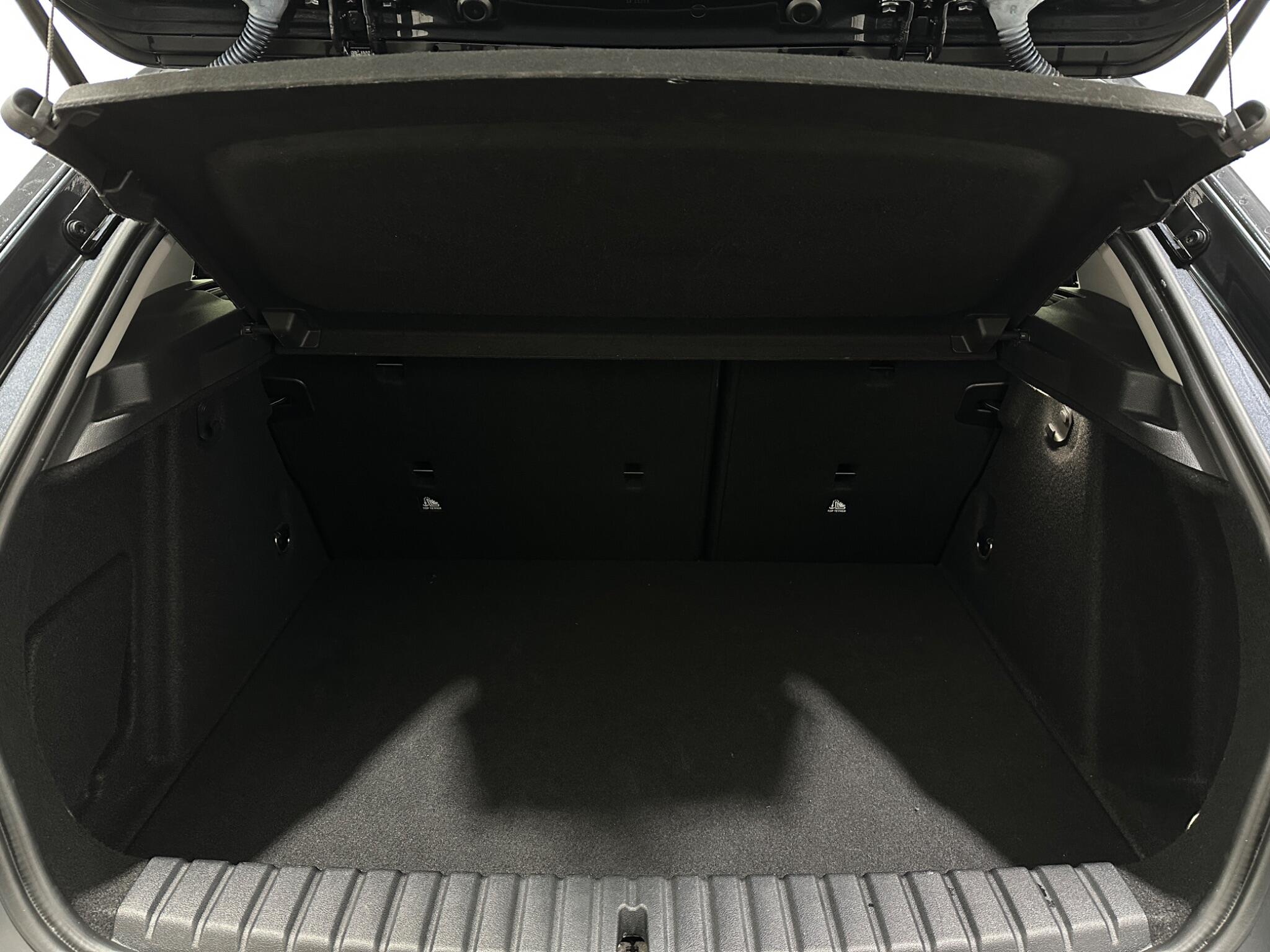 BMW 1 Series view 47
