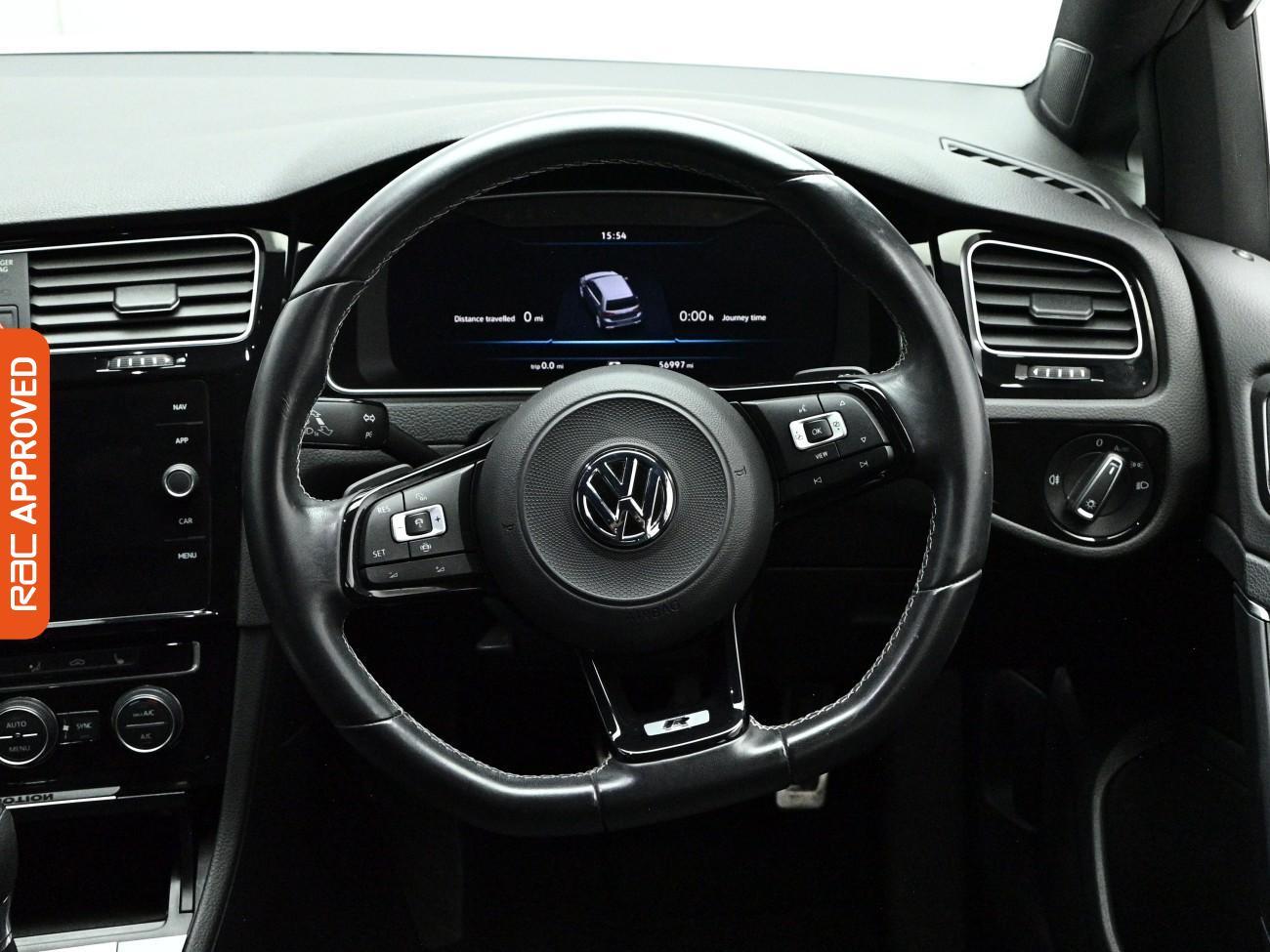 Volkswagen Golf view 9