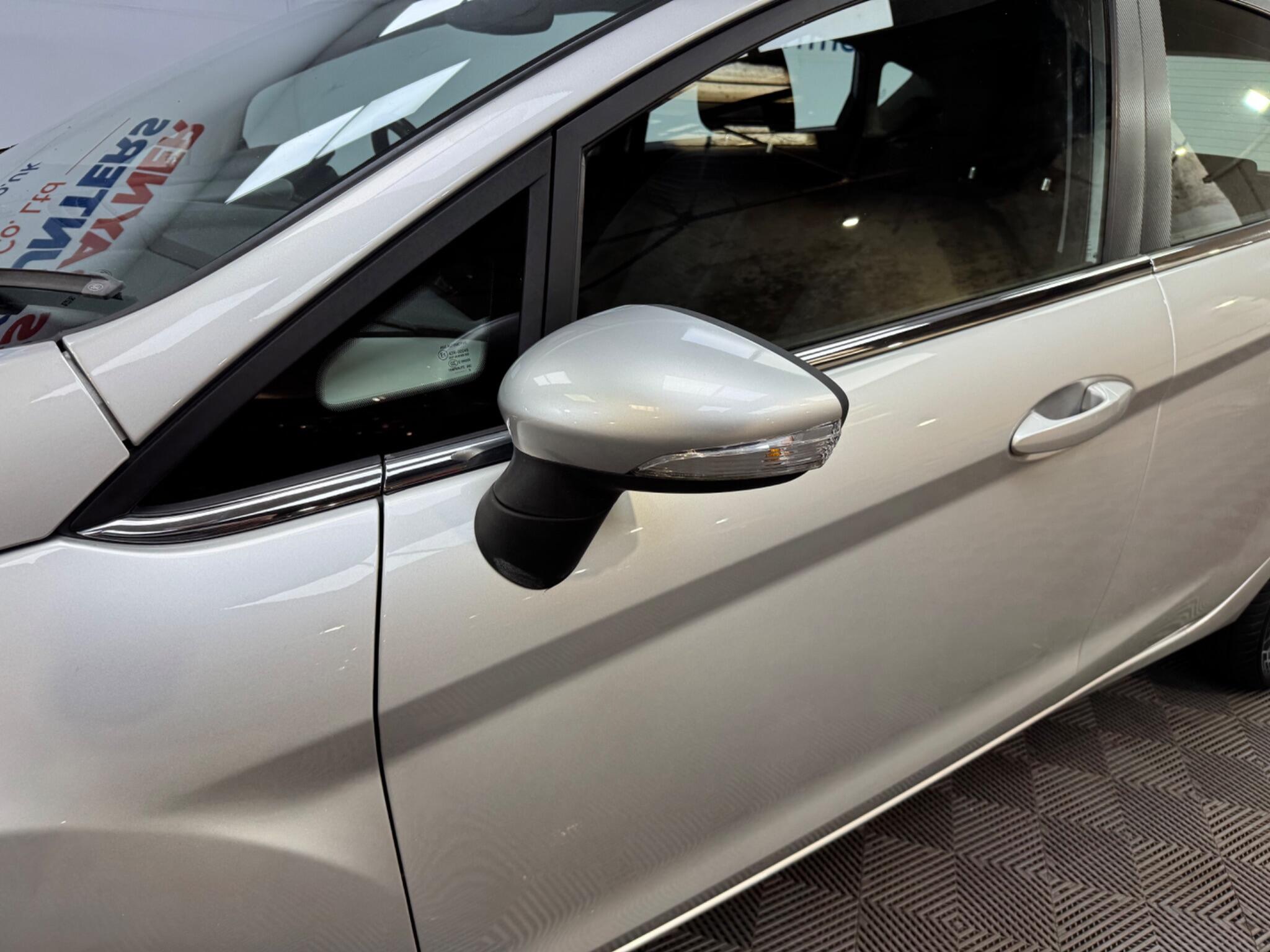 Ford Fiesta view 23